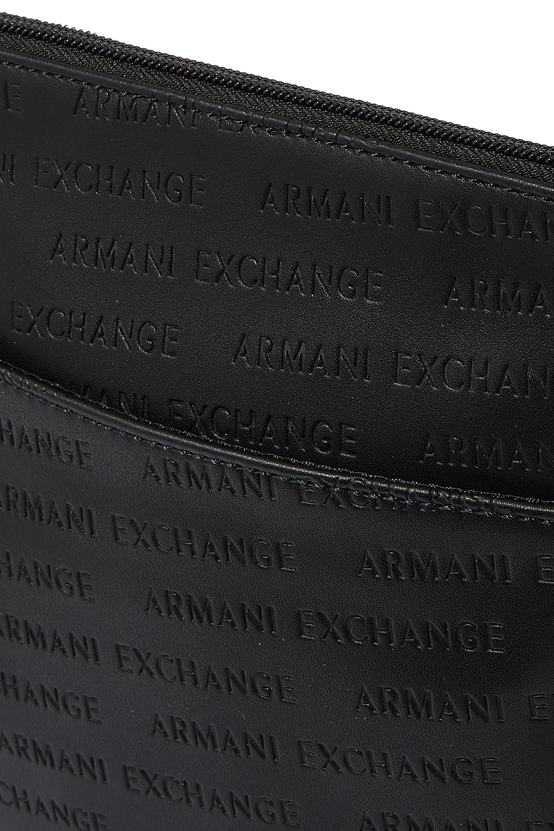 حقيبة كروس صغيرة