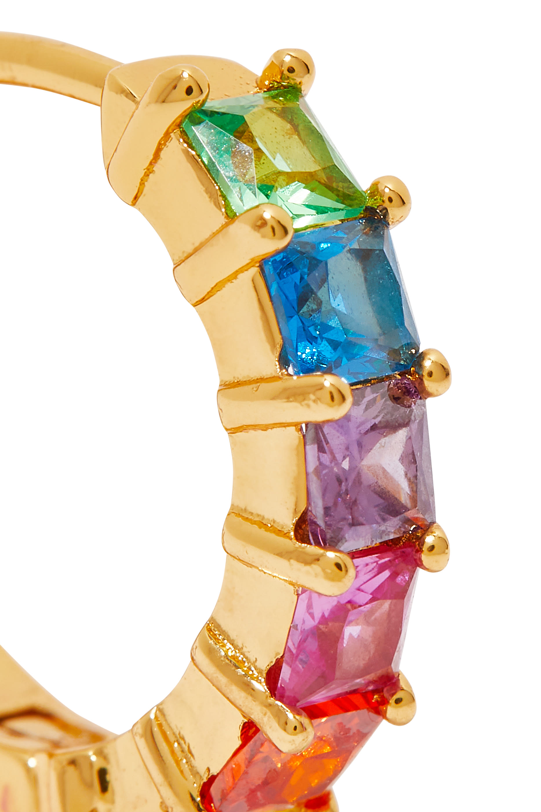 أقراط هاجي مرصعة بالكريستال