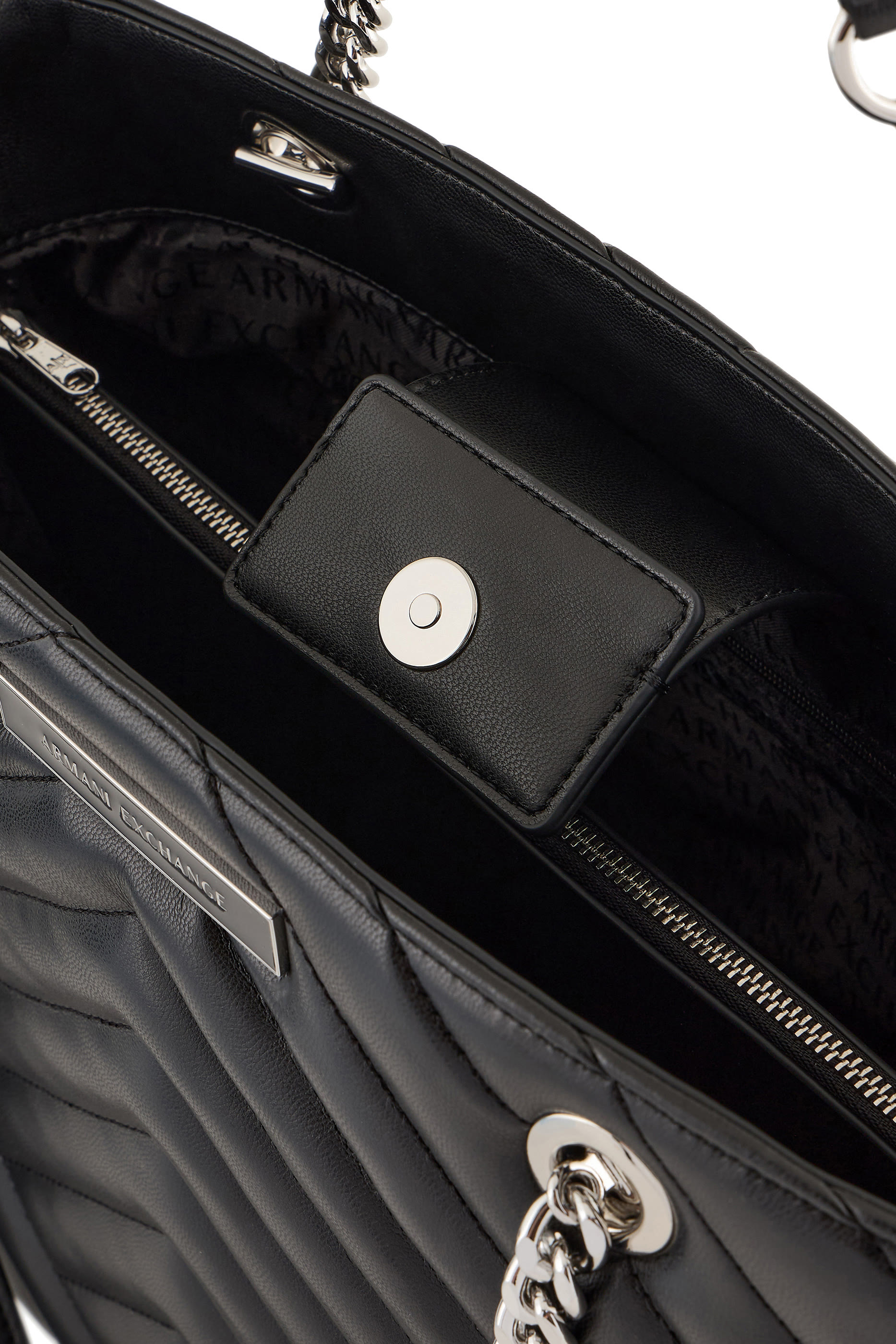 حقيبة يد فيكتوريا بشعار الماركة