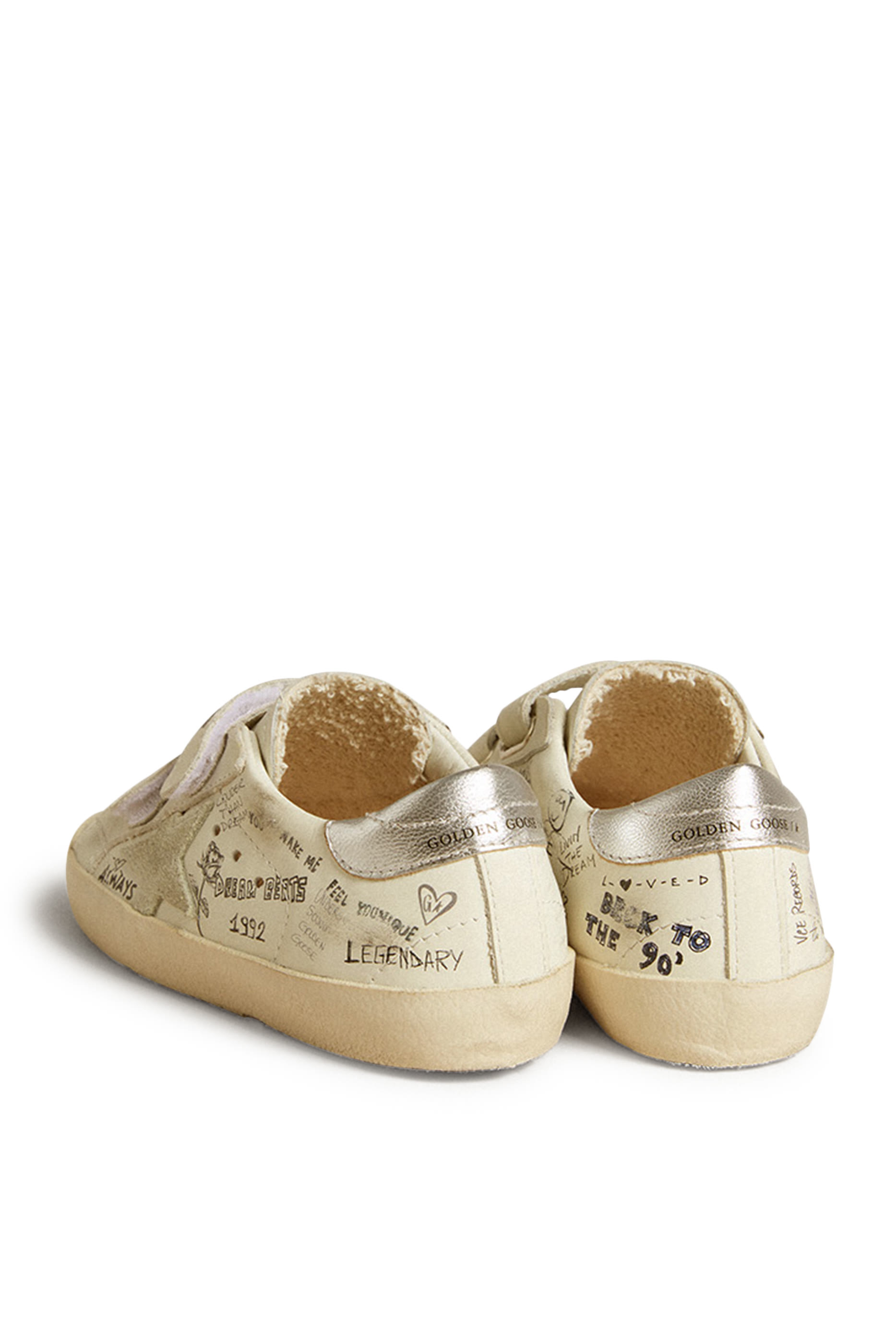 سنيكرز أولد سكول للأطفال