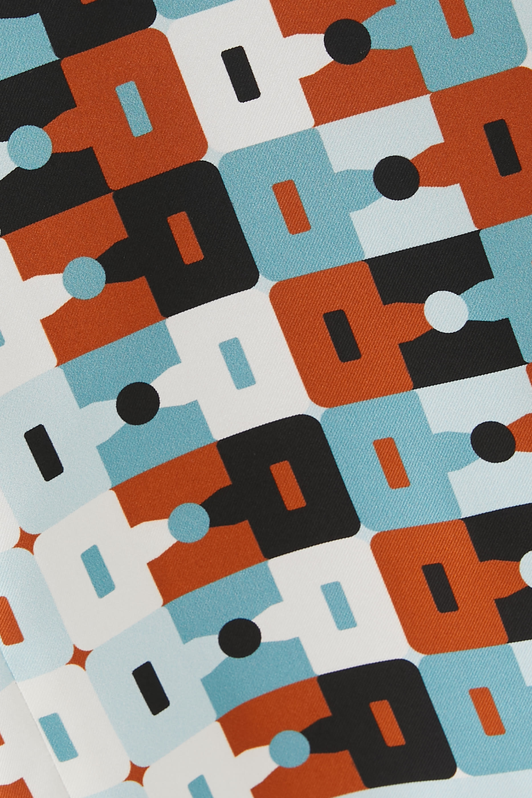 شورت بطبعات حرير تويل