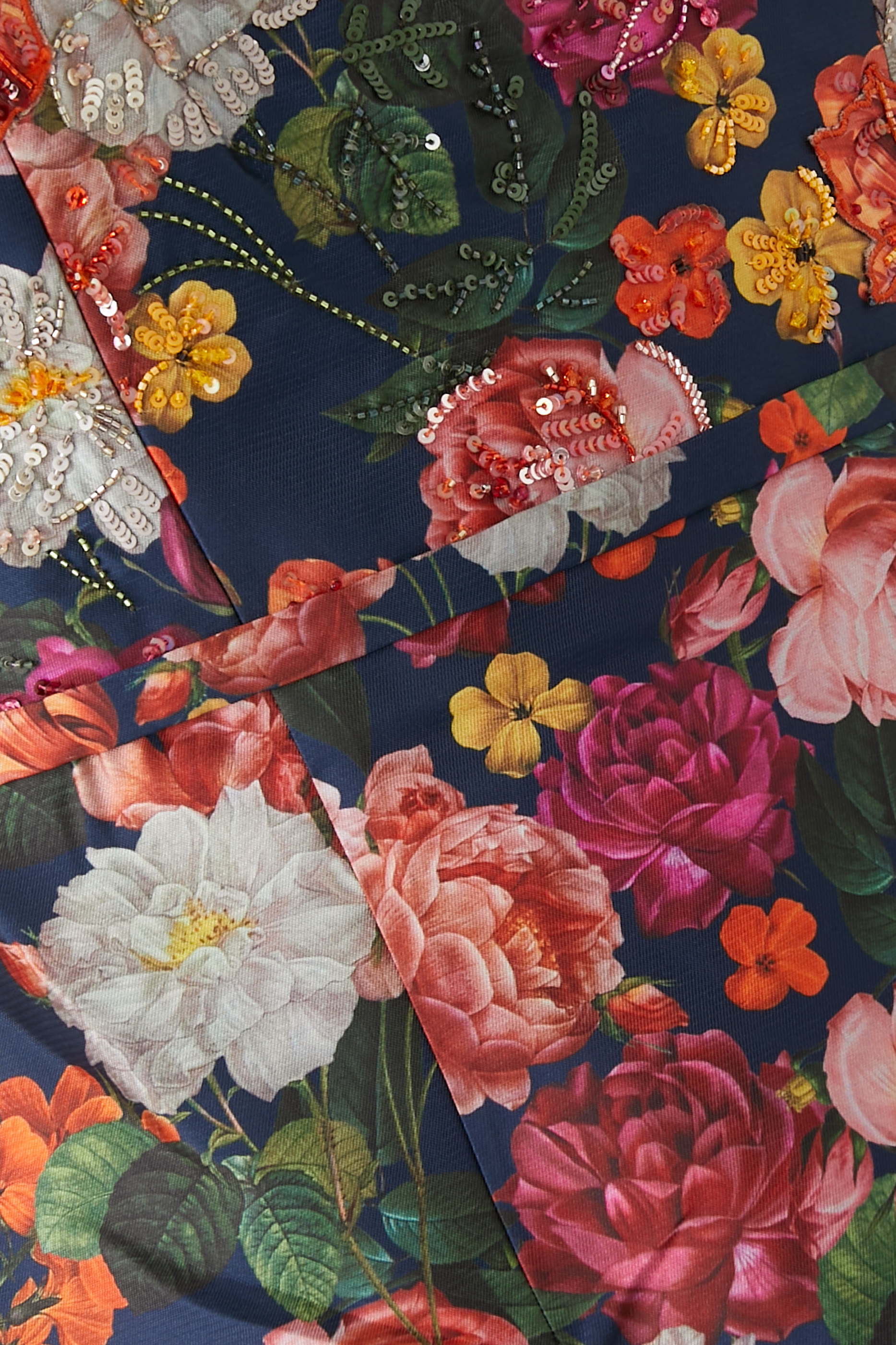 فستان سهرة سابين مطرز