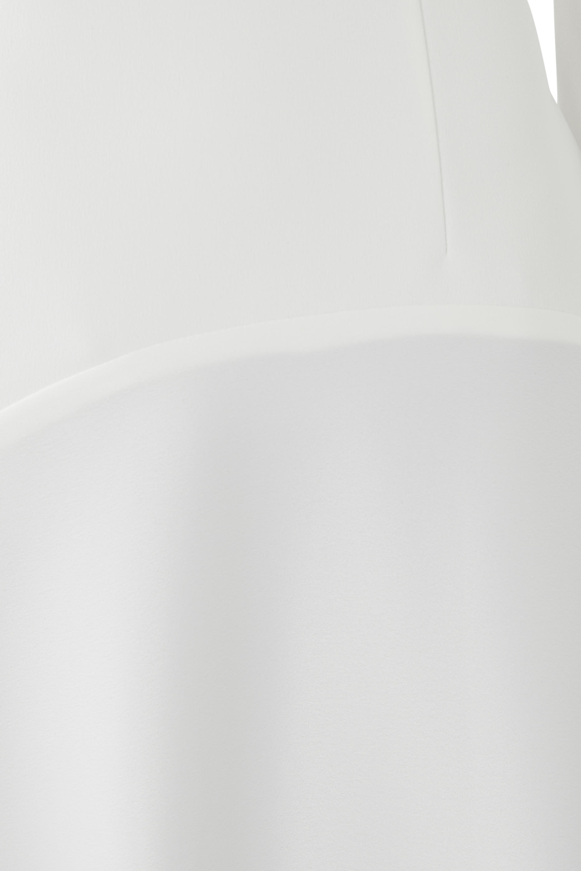 فستان غايا متوسط الطول بأكمام طويلة