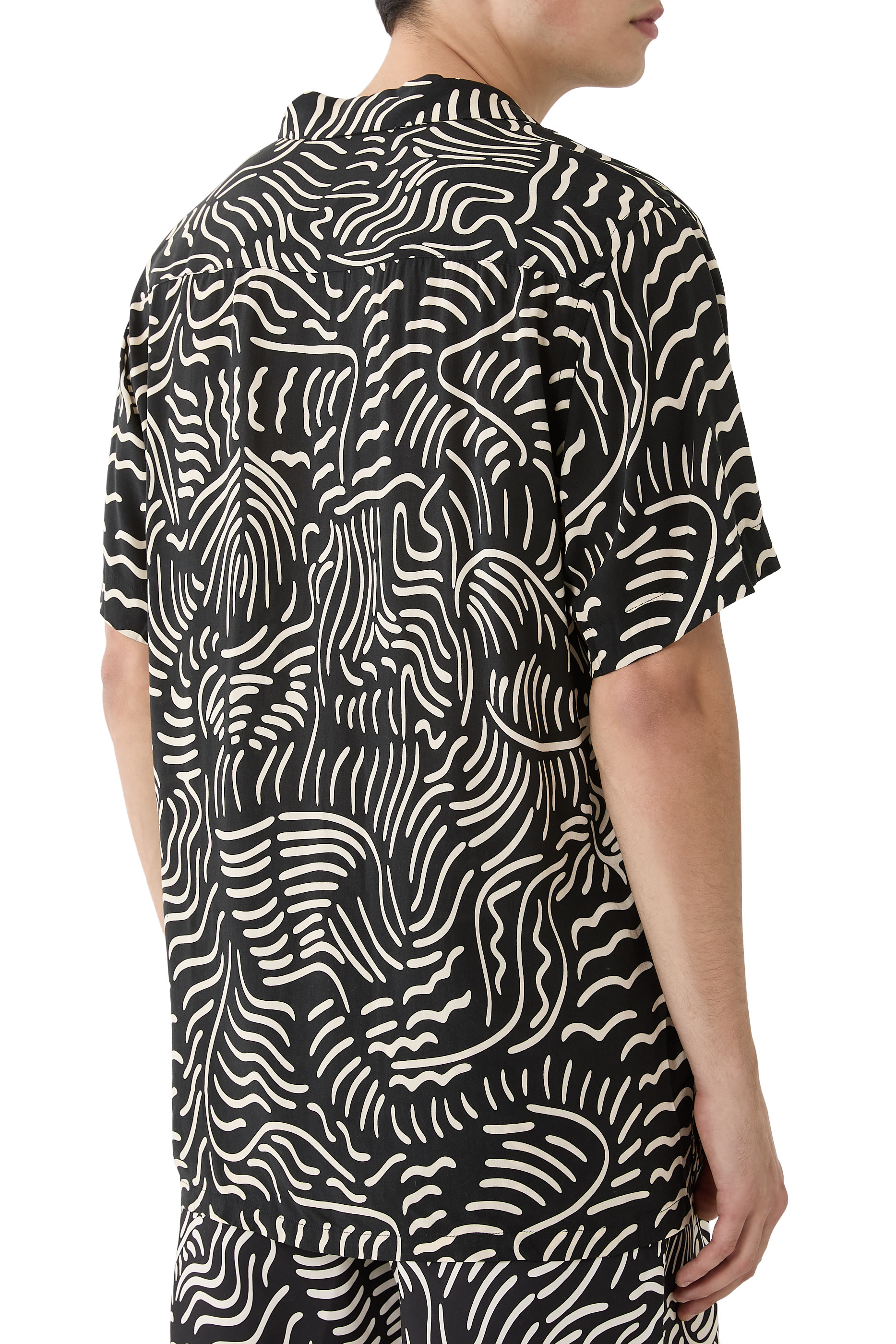 قميص تار لورينزو