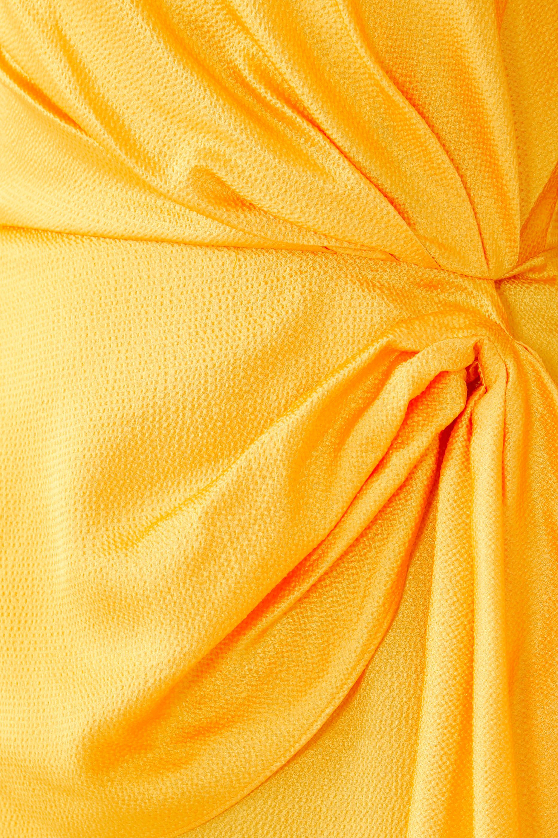 فستان إيليا طويل