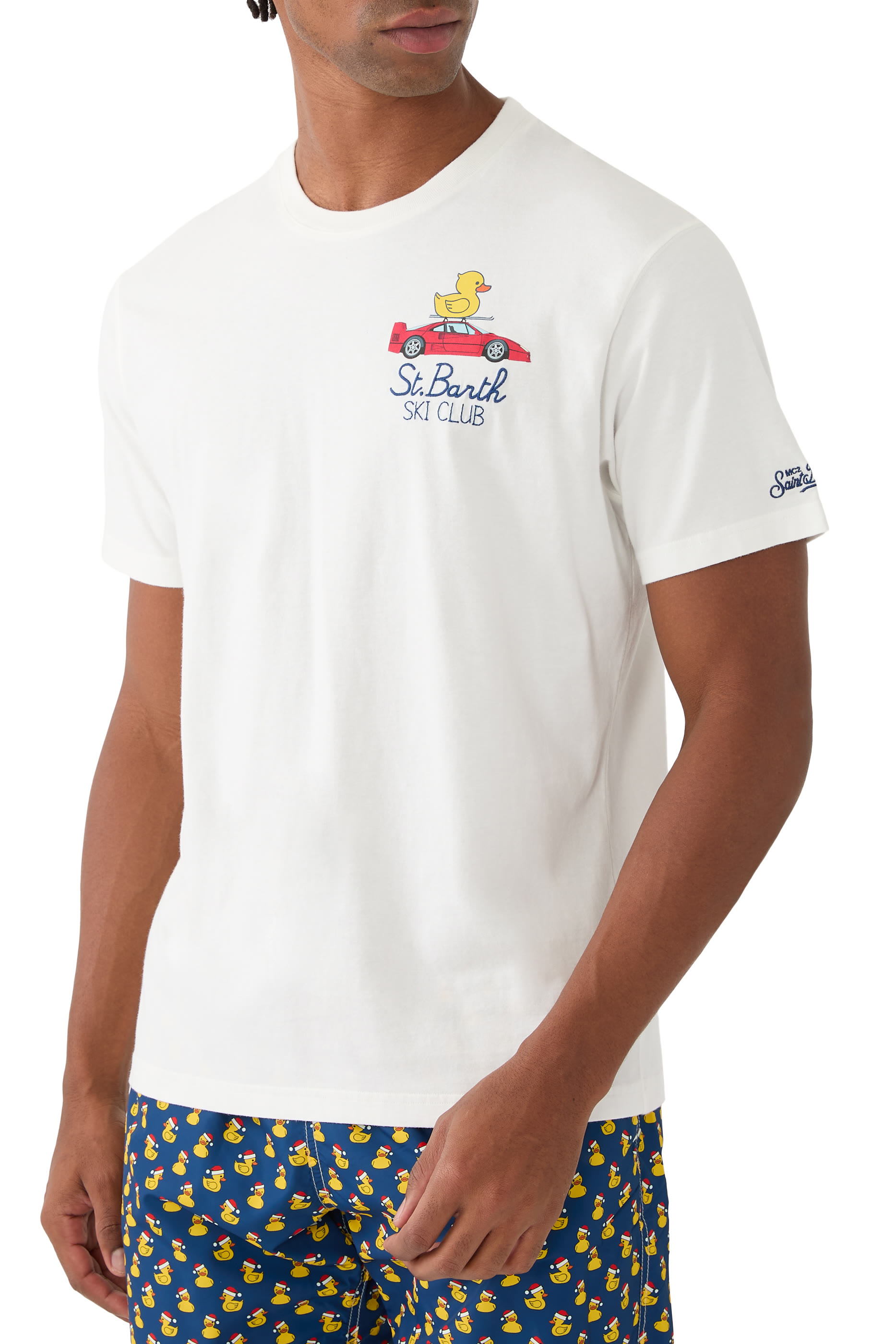 تيشيرت بشعار الماركة