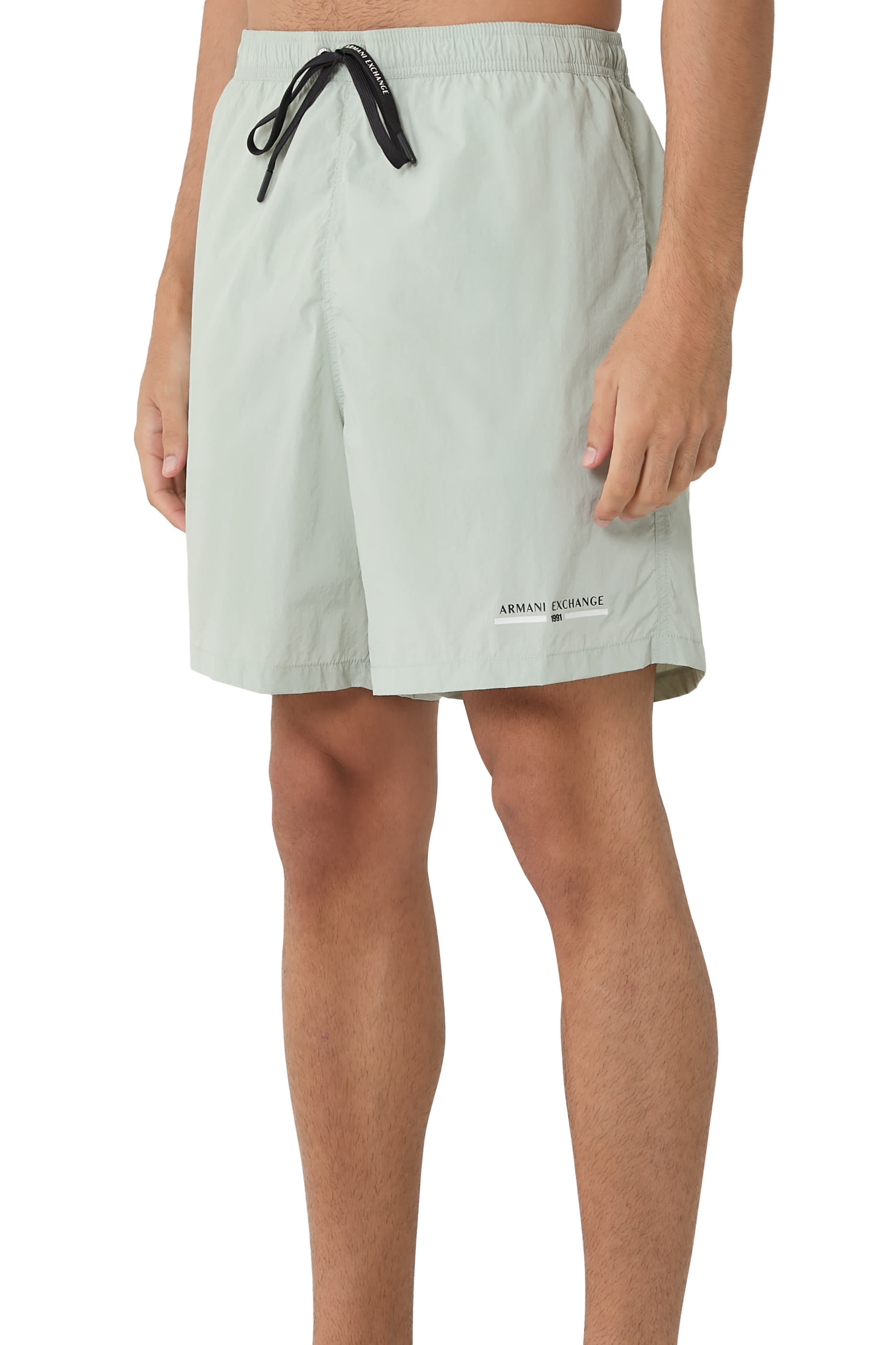 بوكسر سباحة مزين بشعار الماركة