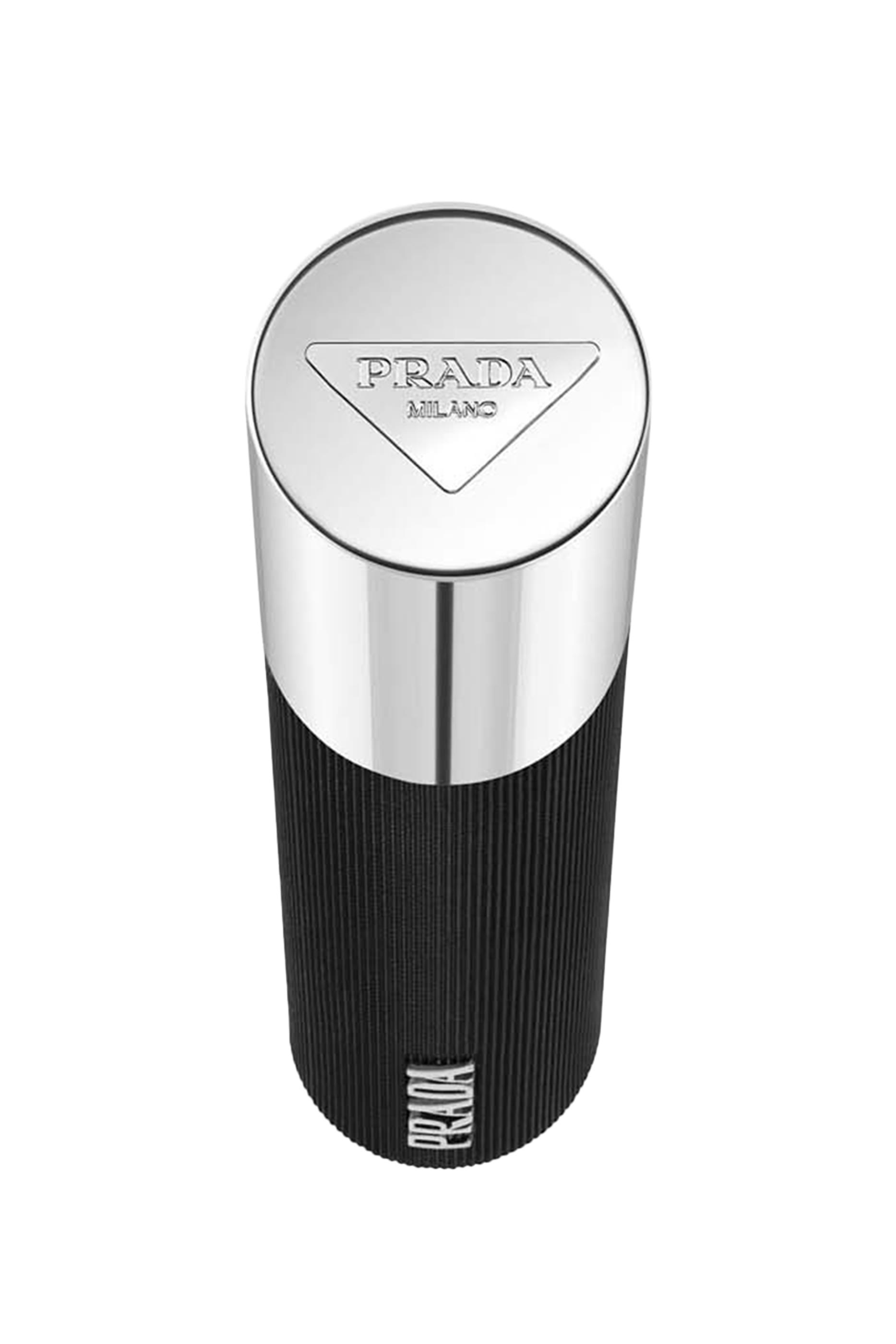 ماسكارا براداسكوب لتطويل الرموش وتكثيفها