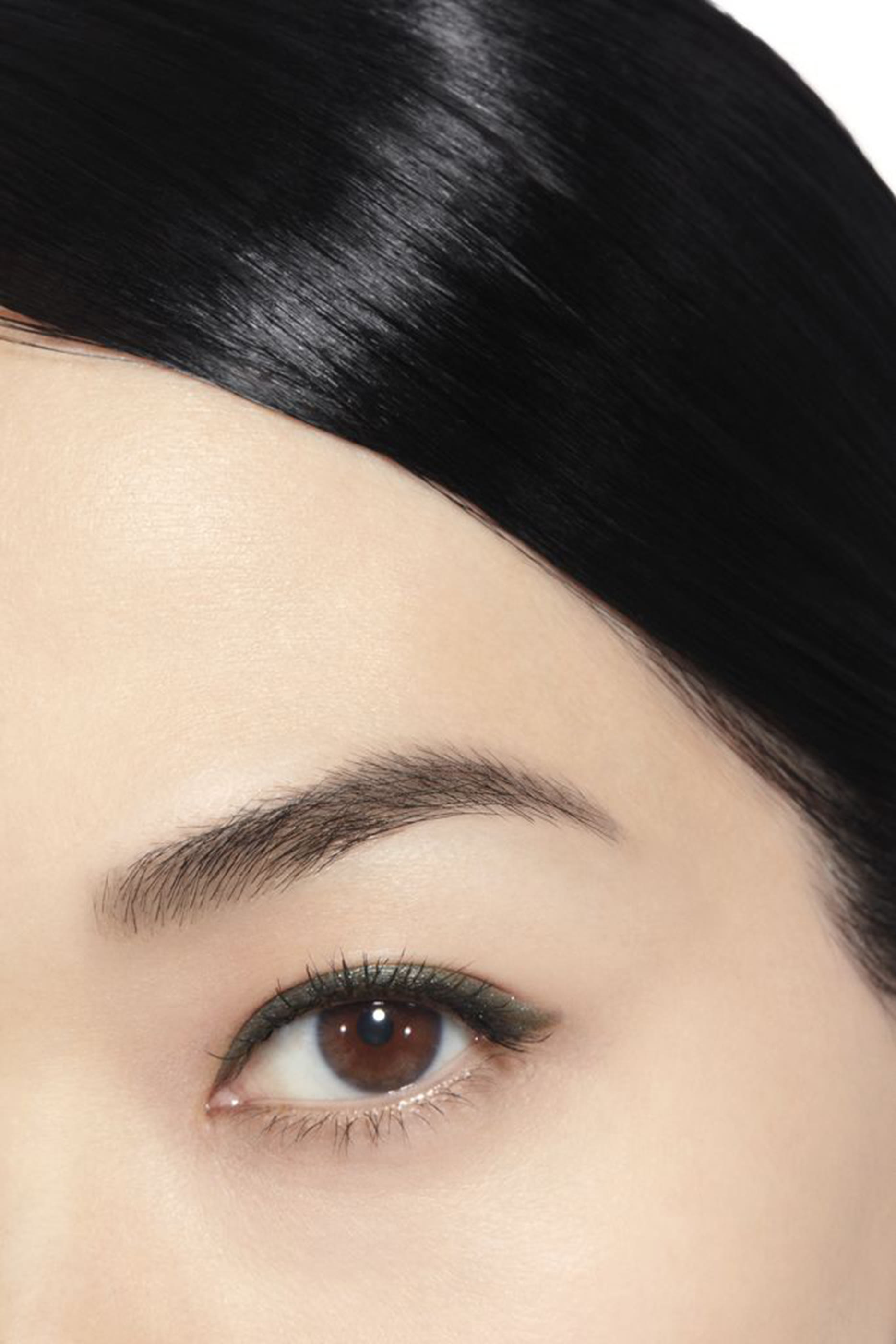 قلم عيون لو كرايون