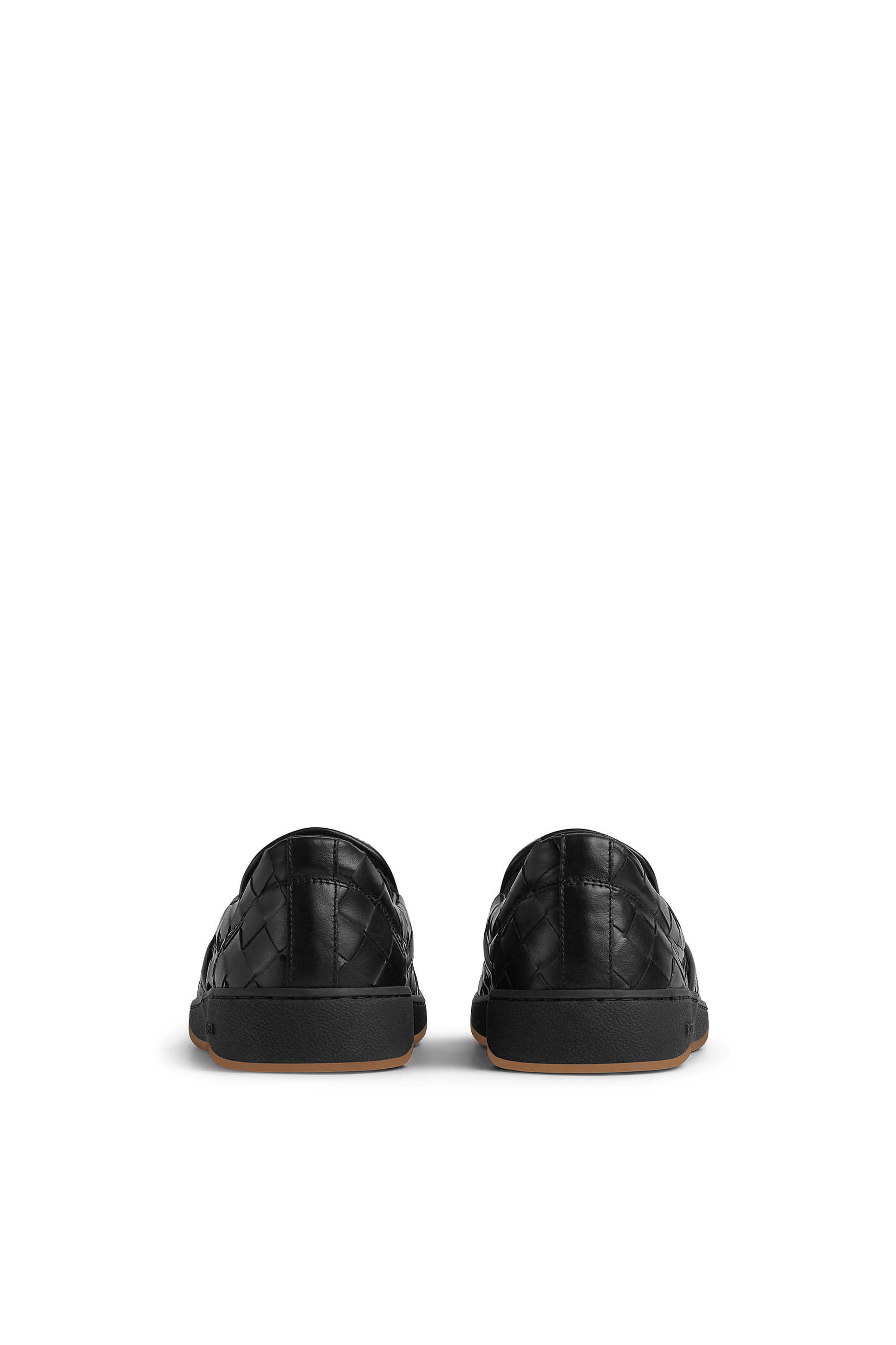 سنيكرز سوير مجدول