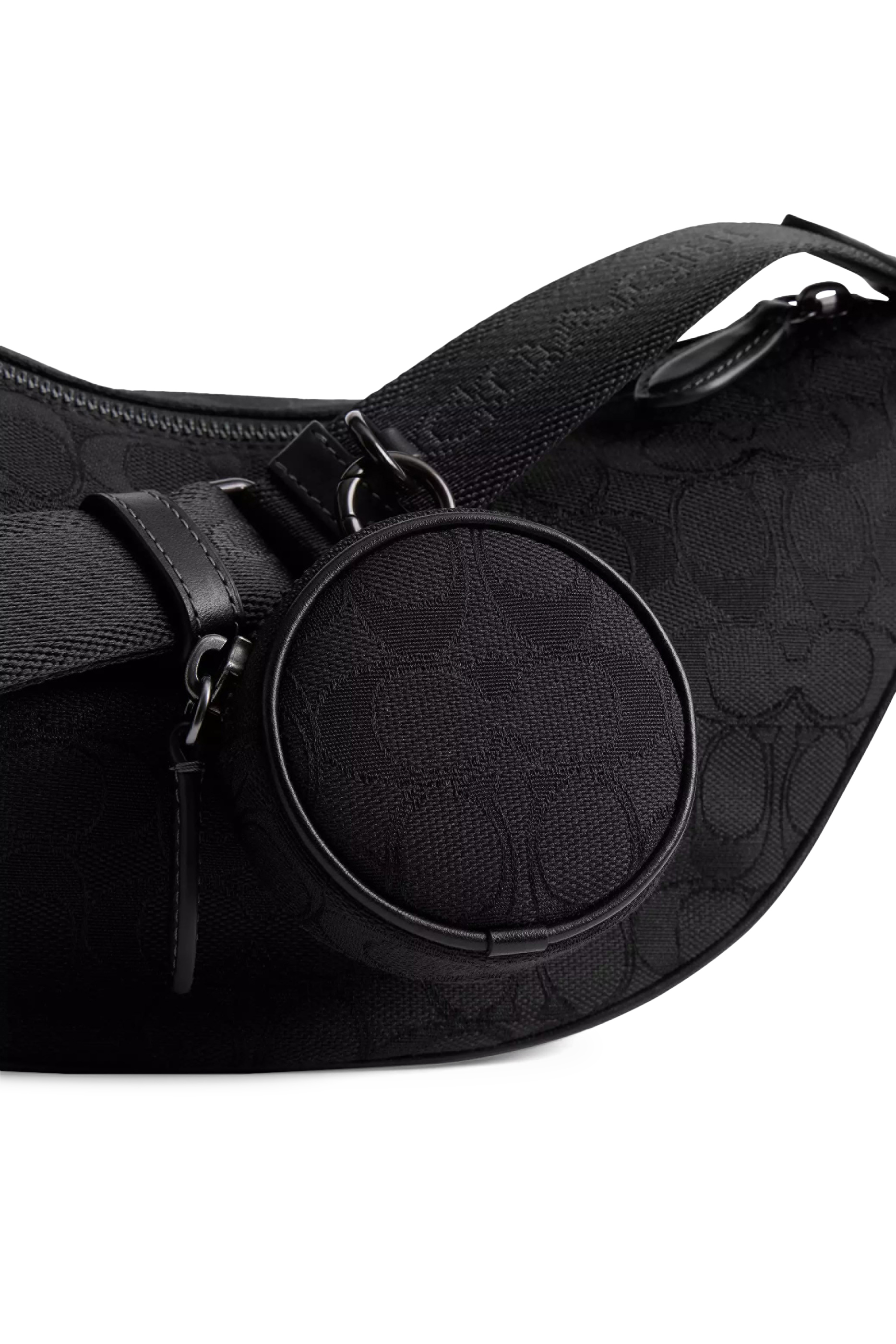 حقيبة هول سلينغ بتصميم مقوس جلد ناعم