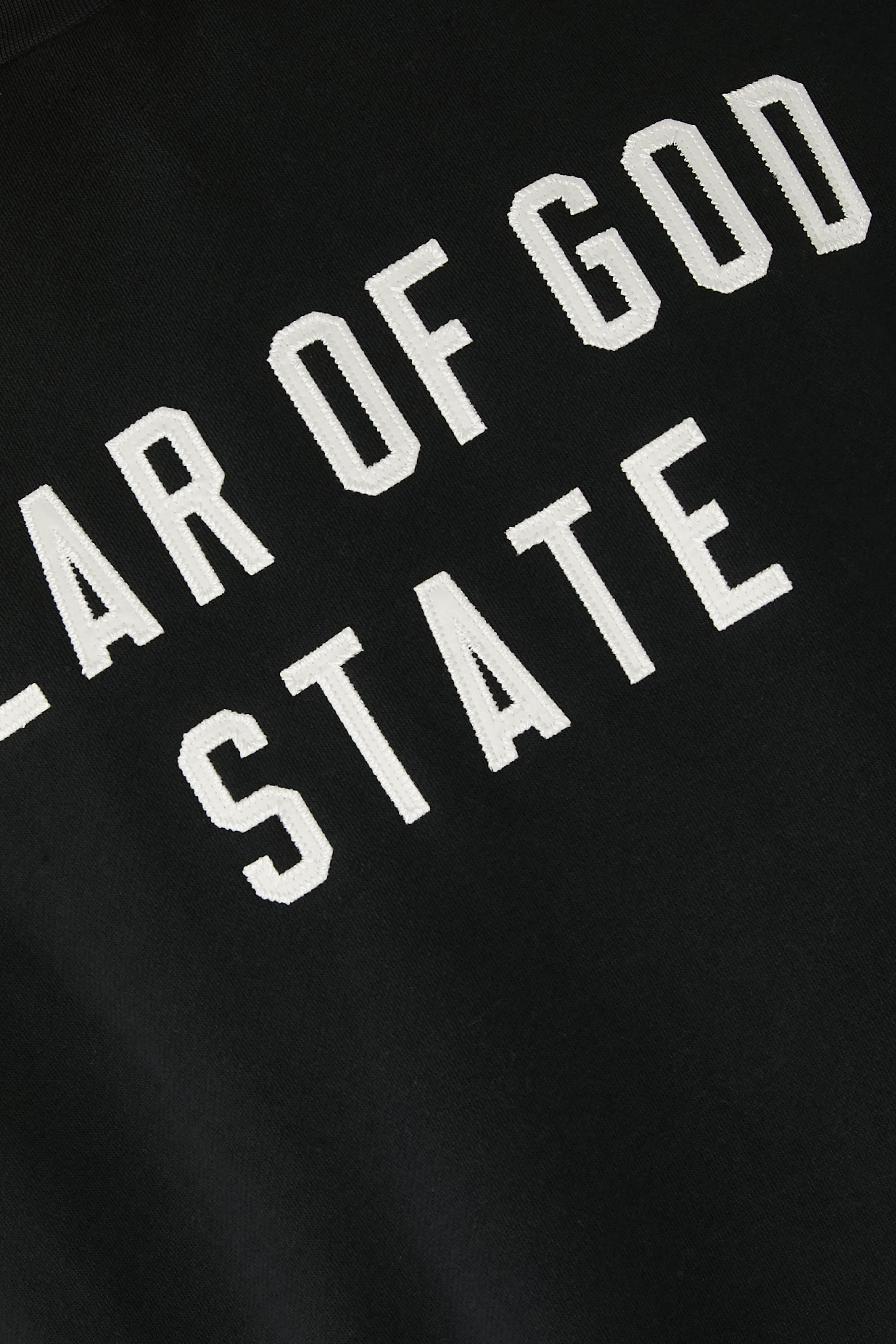 سويت شيرت بياقة ضيقة صوف