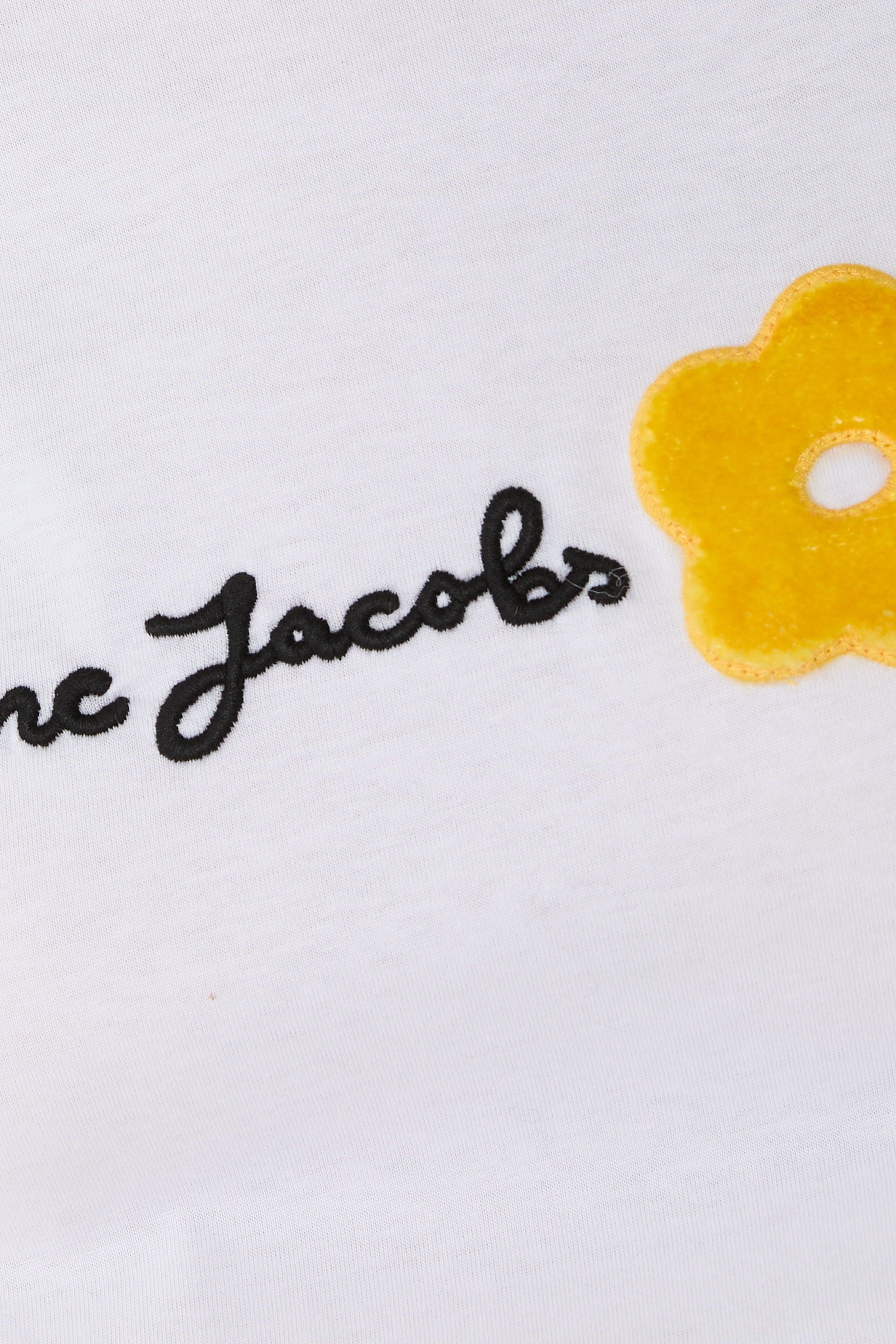 تيشيرت بشعار ديزي قطن