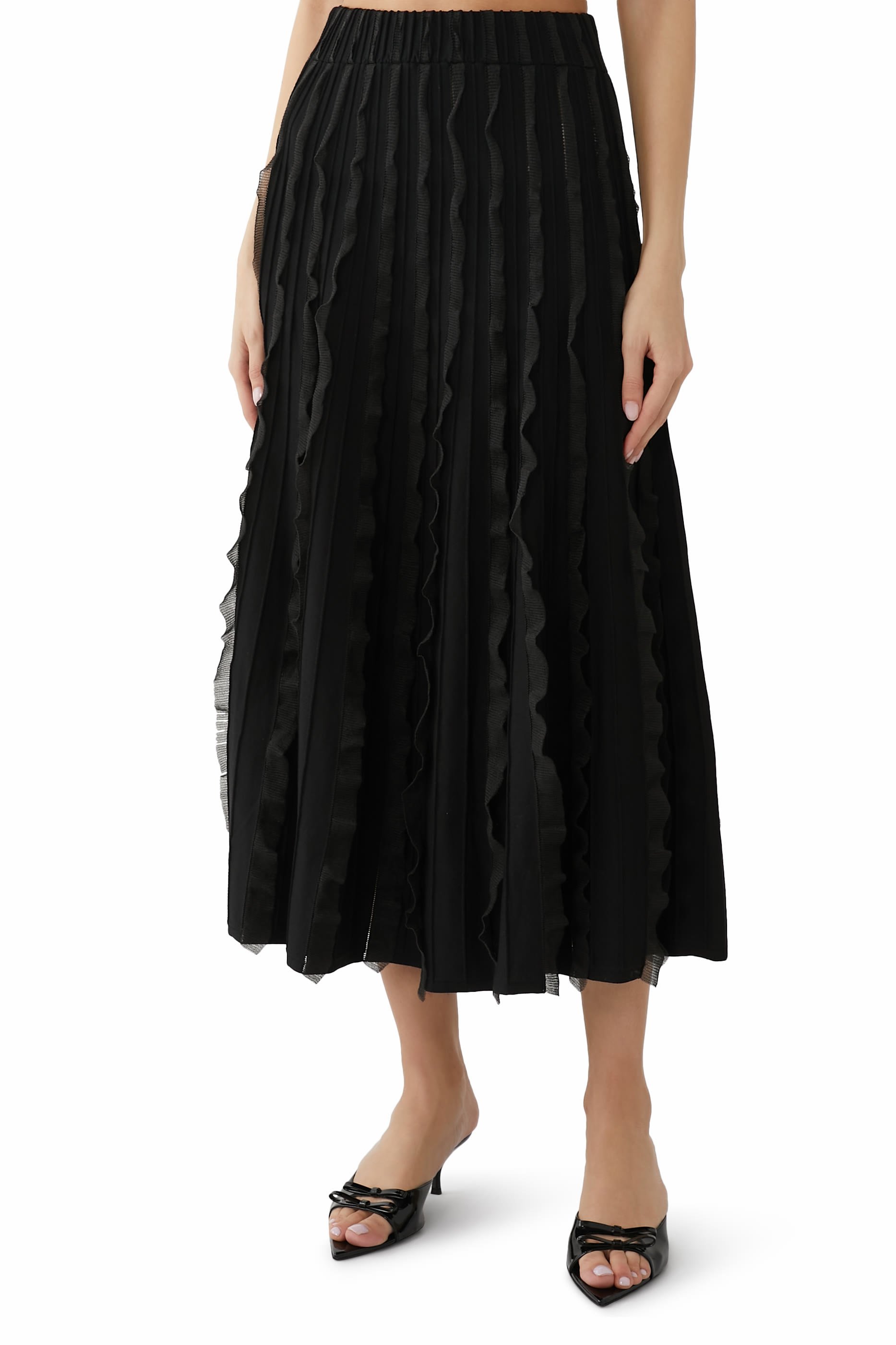 تنورة طويلة بكشكش