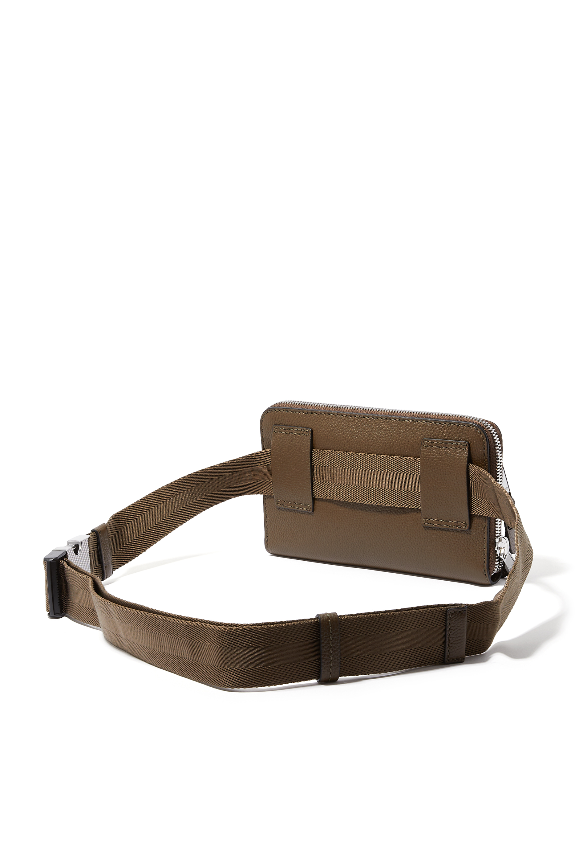 حقيبة مستندات منتظمة