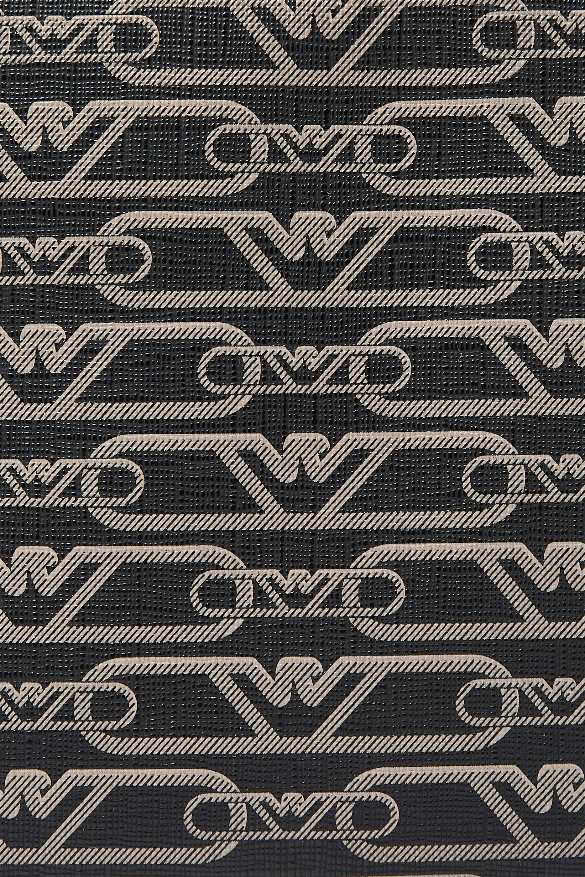 حقيبة بطبعة شعار الماركة بالكامل