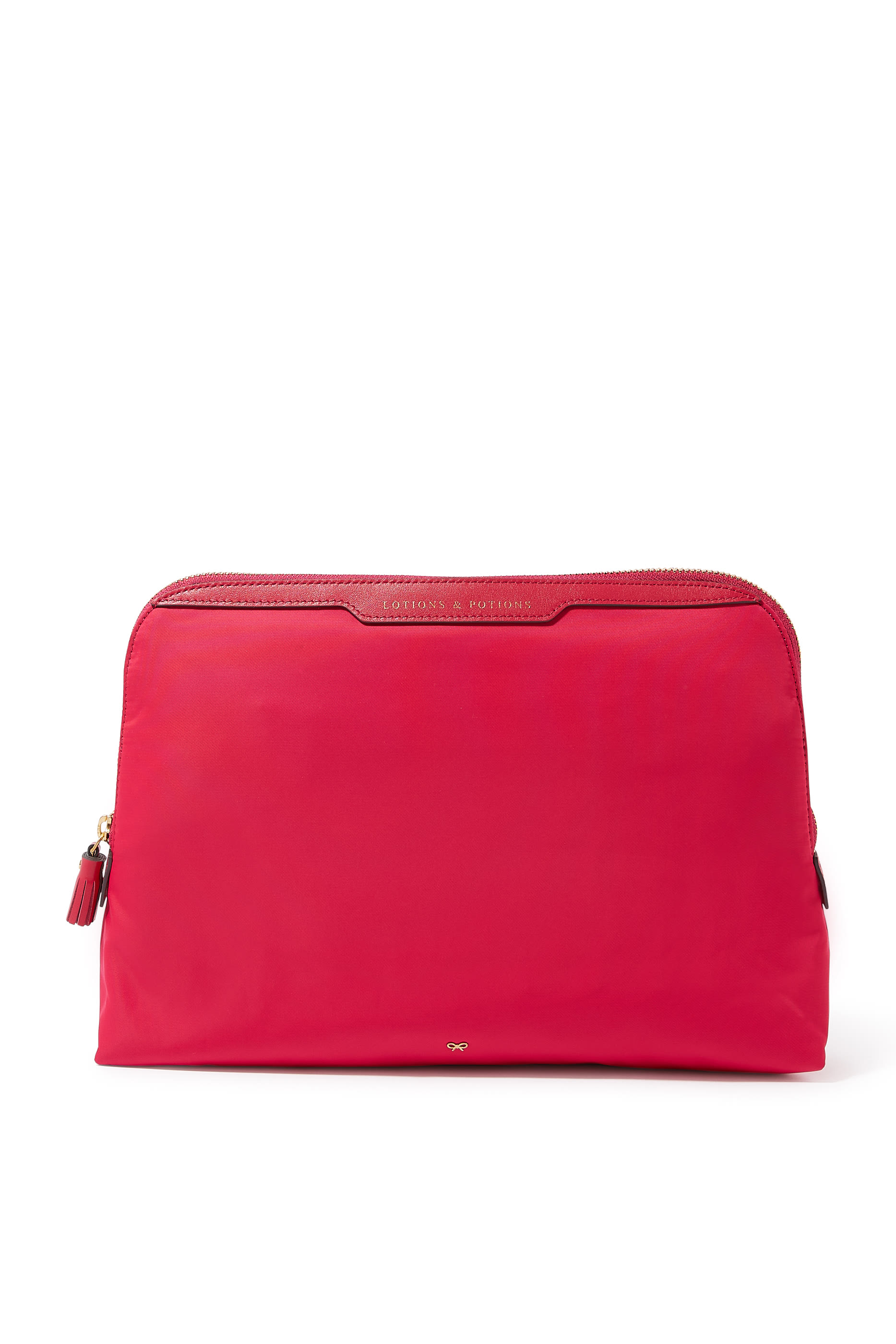 حقيبة صغيرة للمستحضرات العناية الشخصية