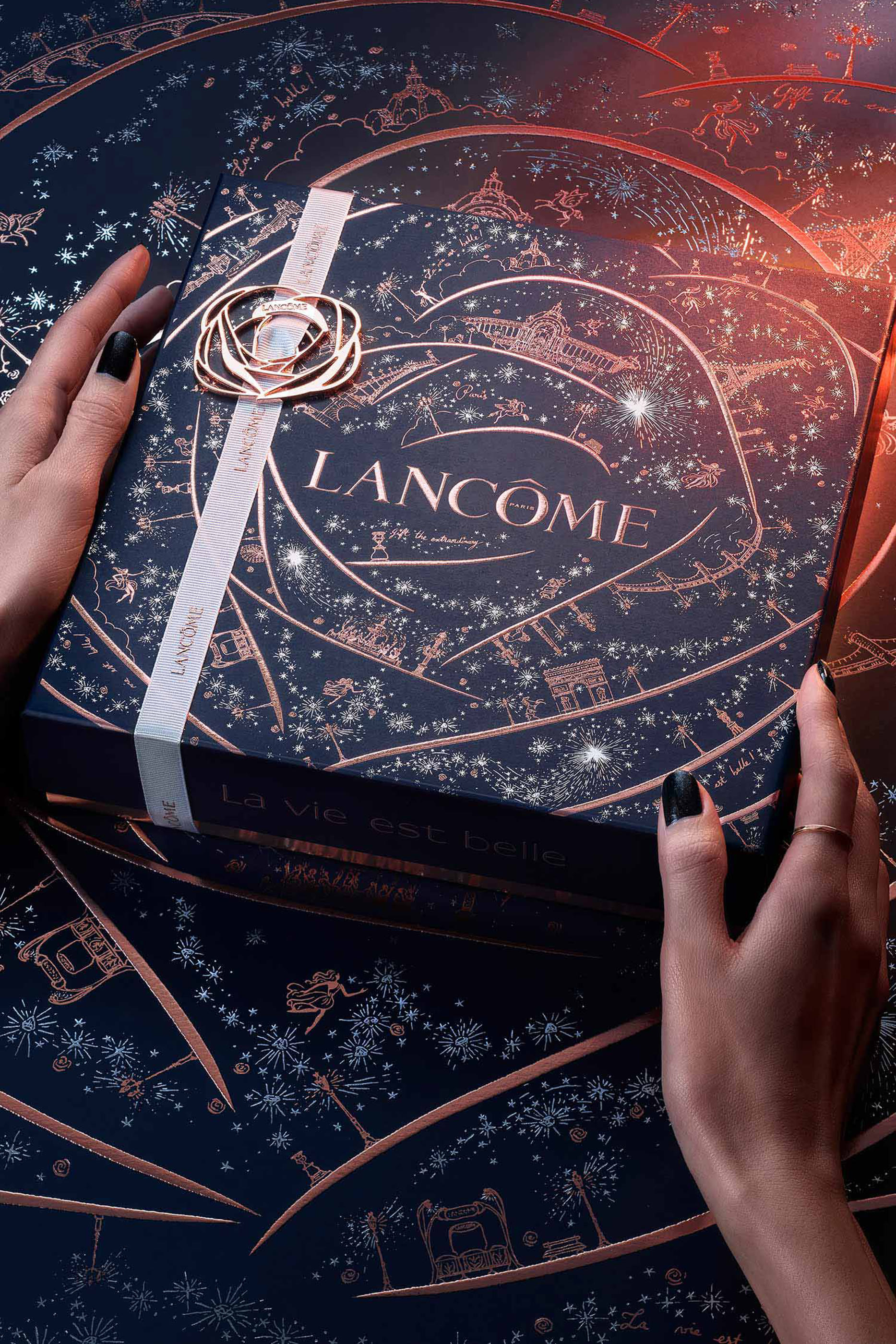 مجموعة هدية أو دو بارفان ايدول