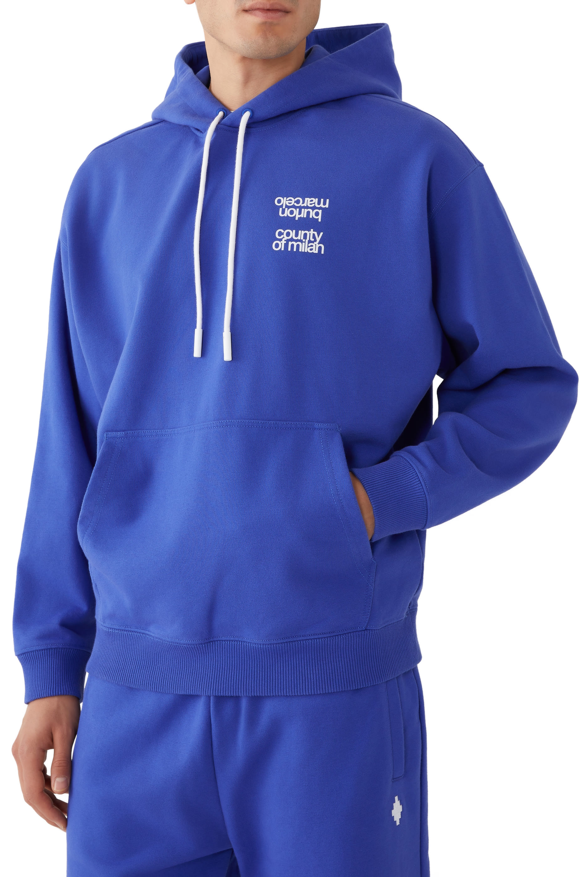 هودي كومفورت بنقشة شعار ام بي سي ام