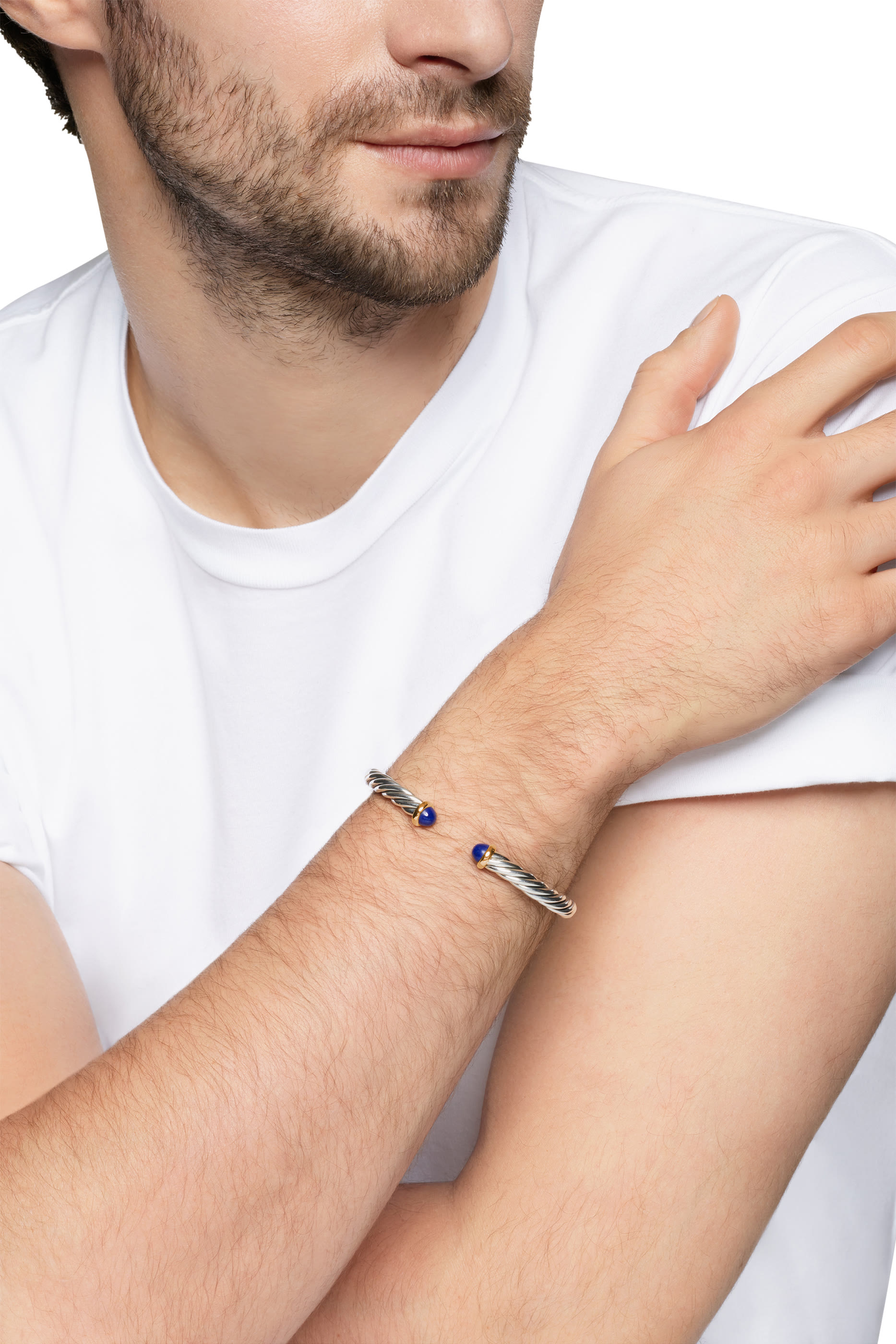 سوار مفتوح بتصميم كابل مرصع بالازورد، فضة استرلينية وذهب أصفر عيار 14