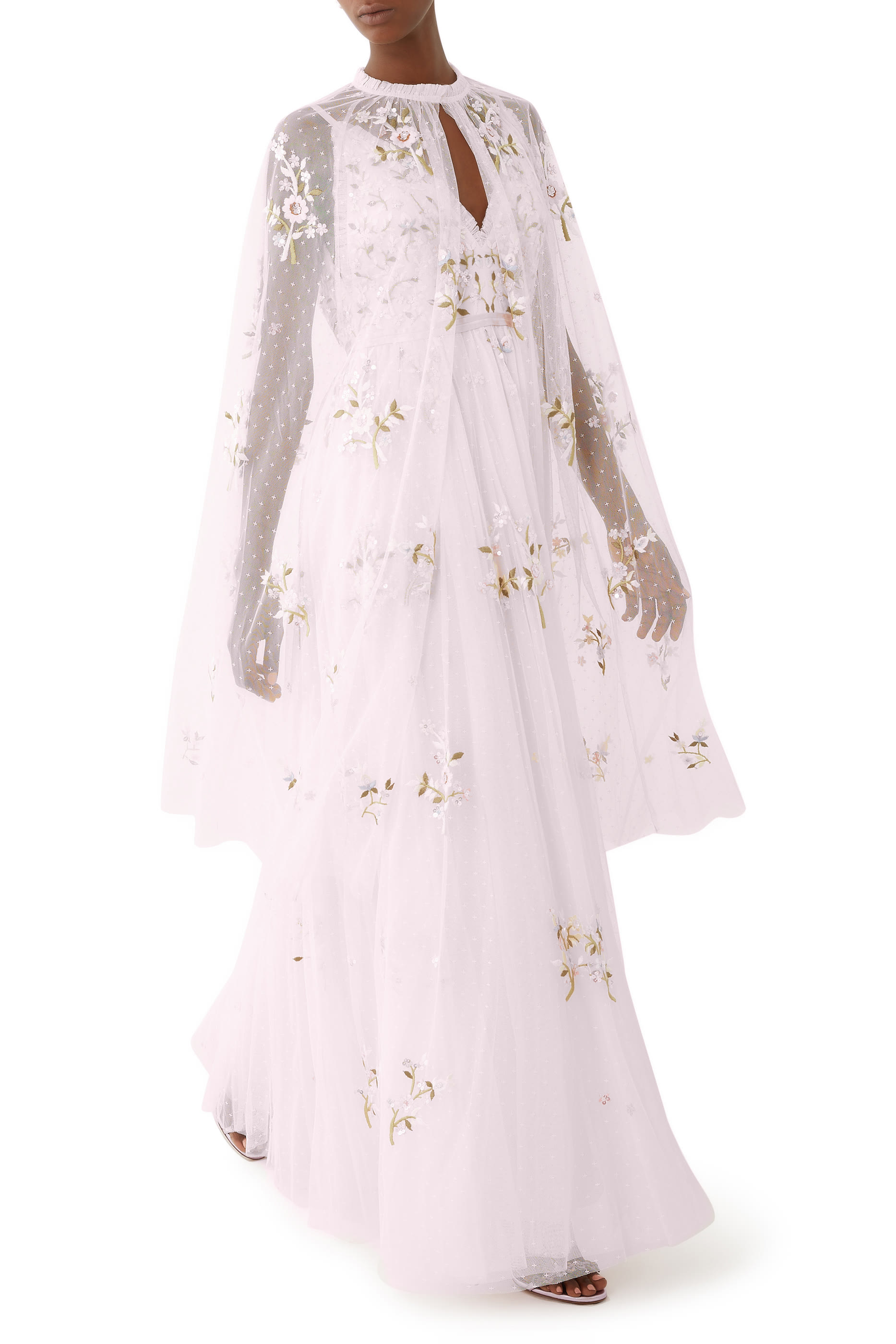 فستان سهرة بتونيا بنمط كاميسول