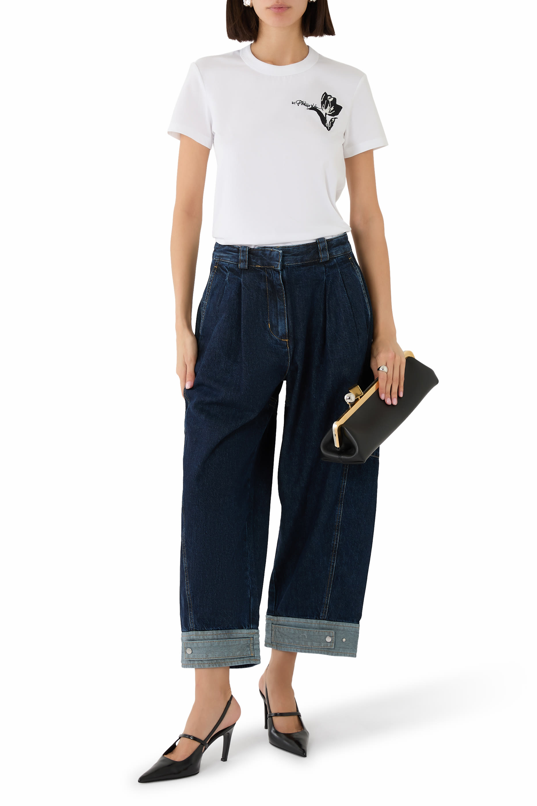 تيشيرت قصير