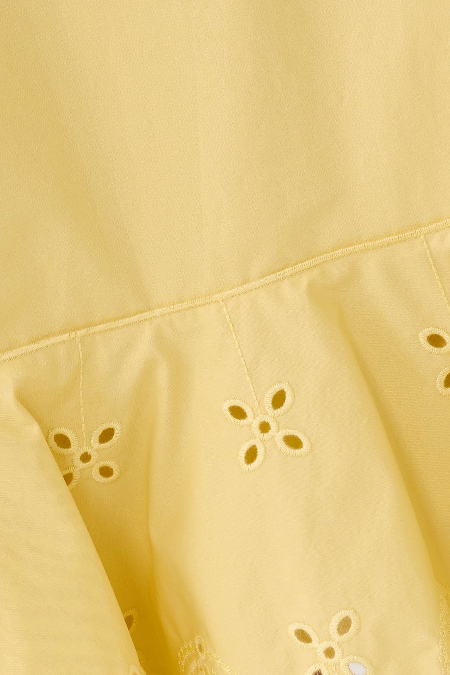 تنورة بيتينا