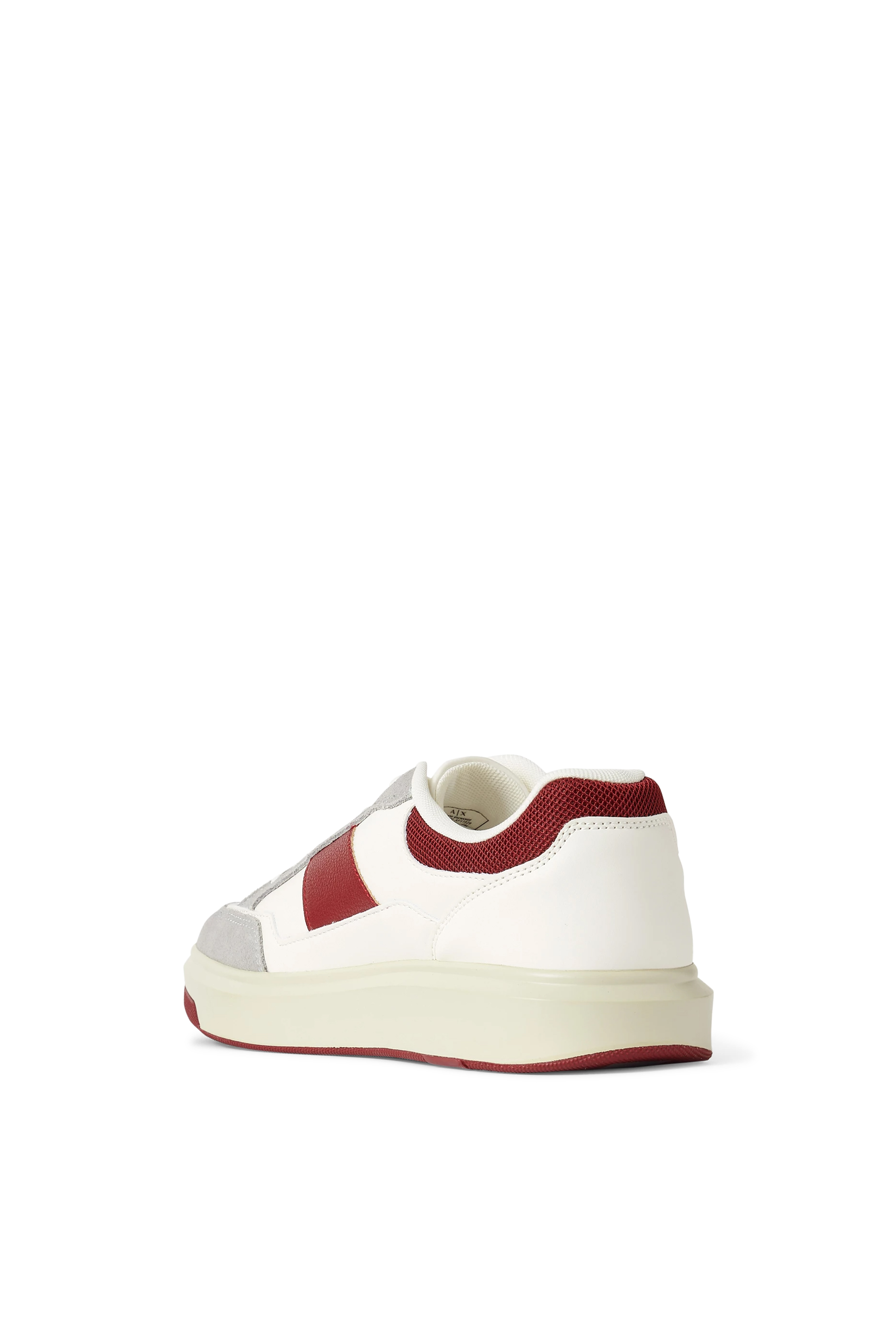 سنيكرز فينس بكاحل منخفض