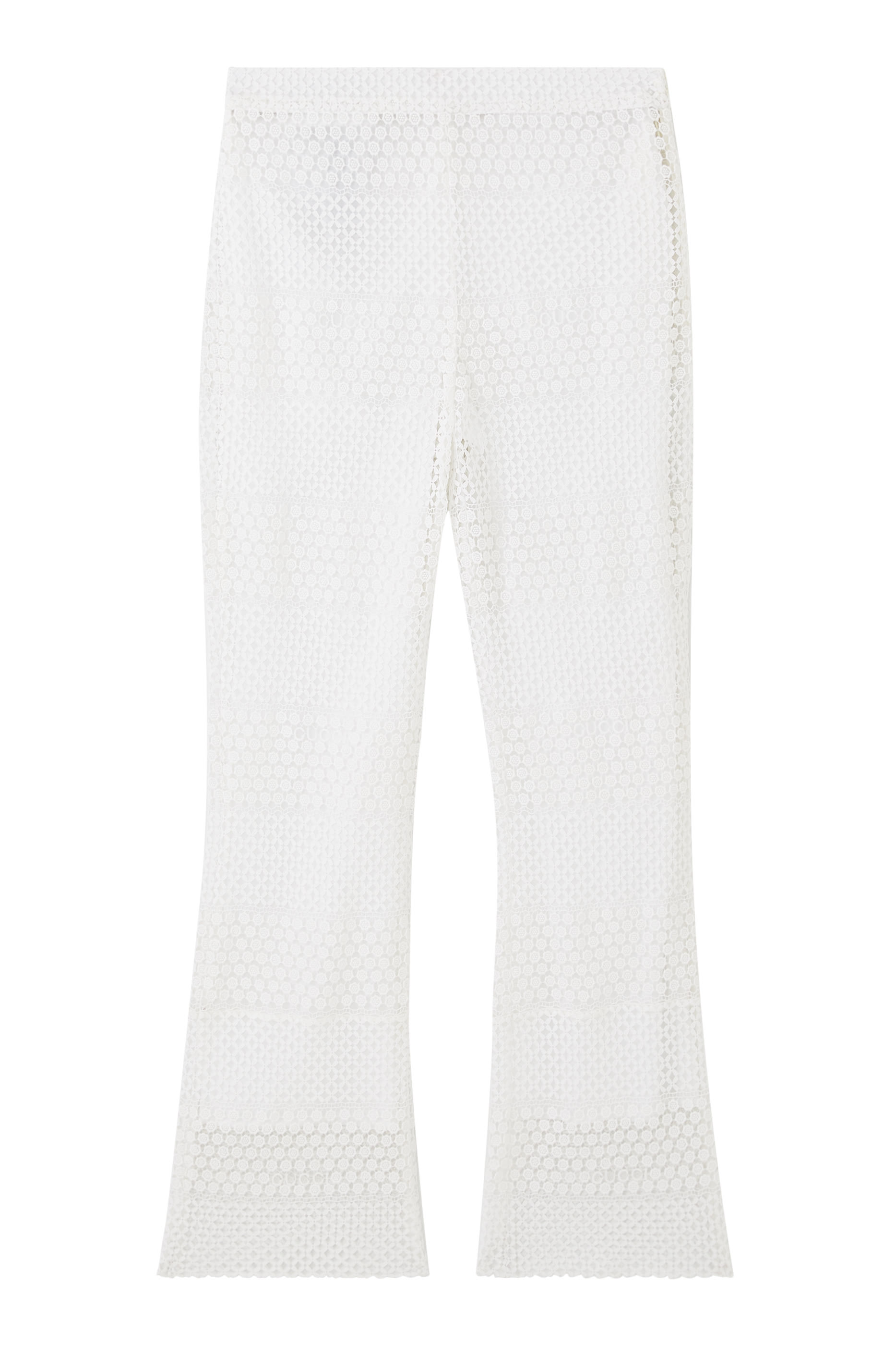 بنطال بقصة ضيقة