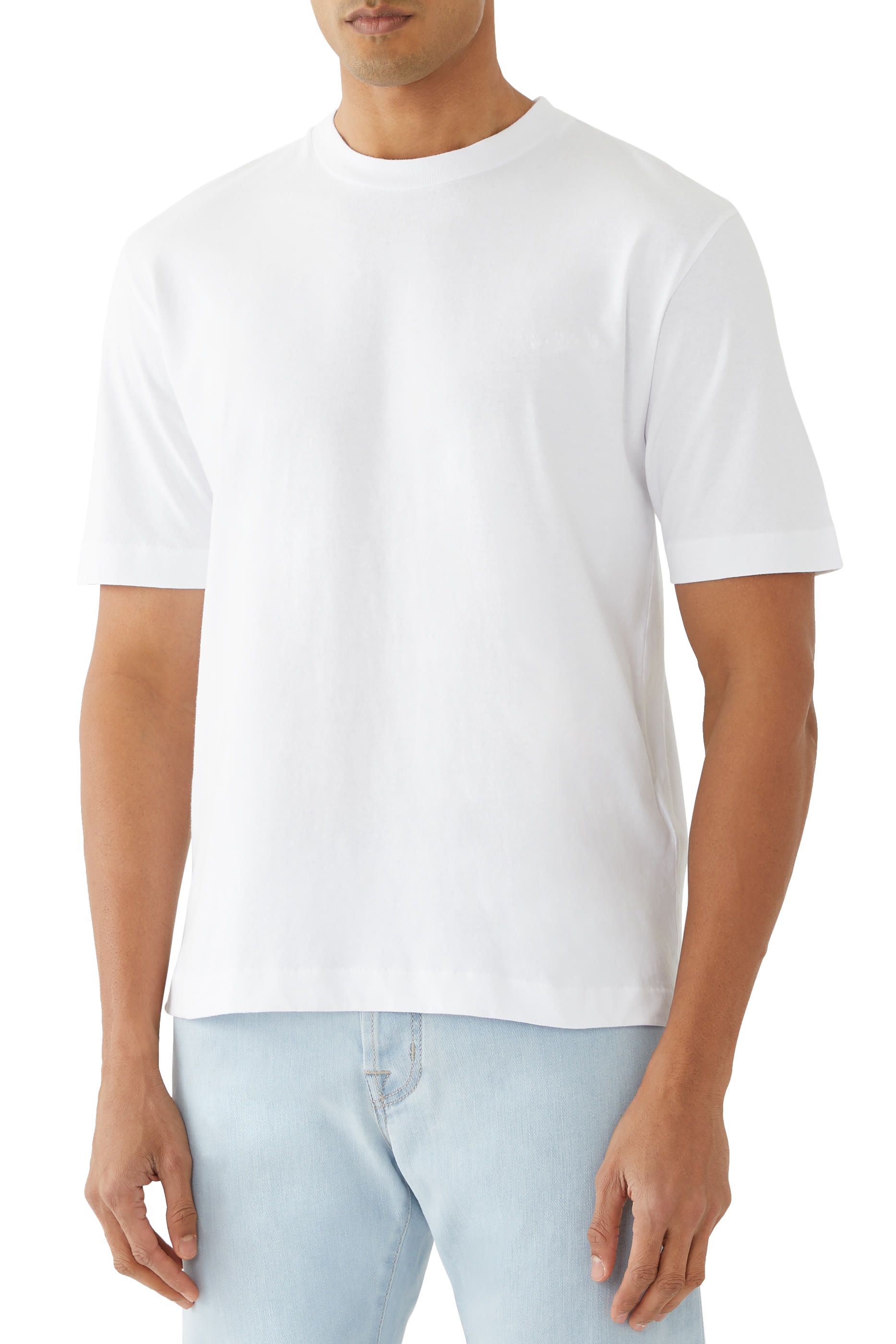 تيشيرت بشعار الماركة