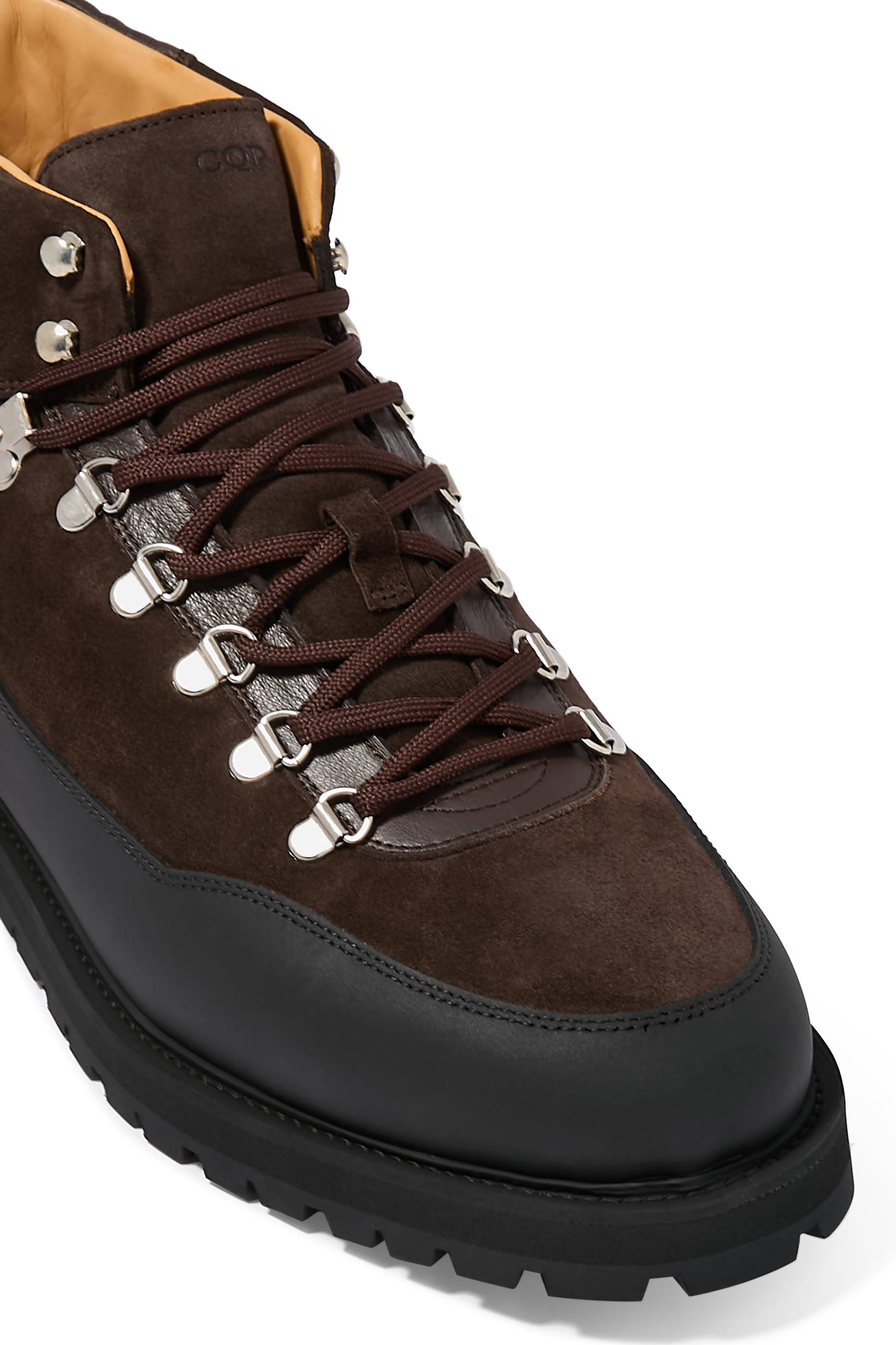 حذاء بوت ساكسوم