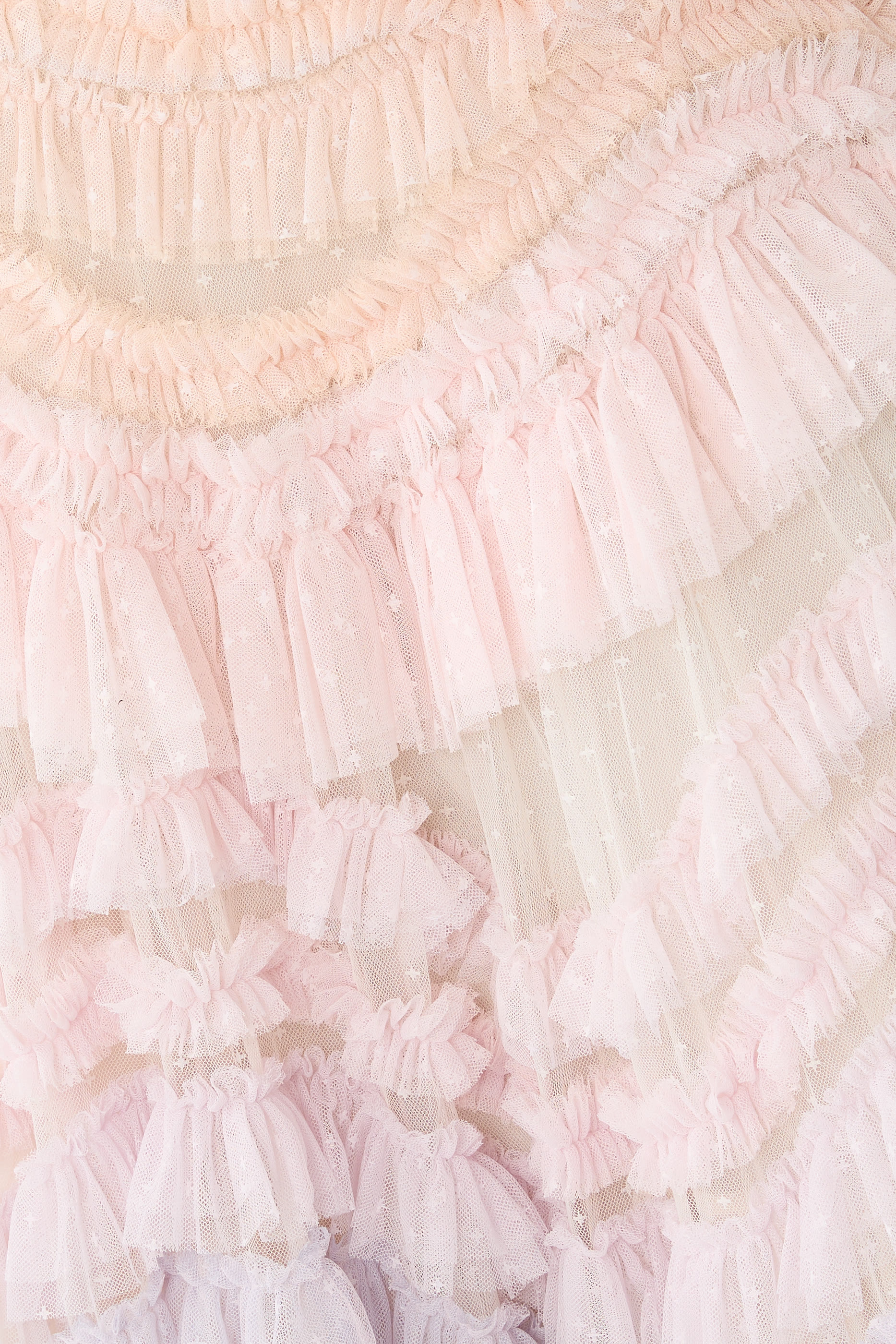 فستان سهرة وايلد روز بلون متدرج وأكمام قصيرة