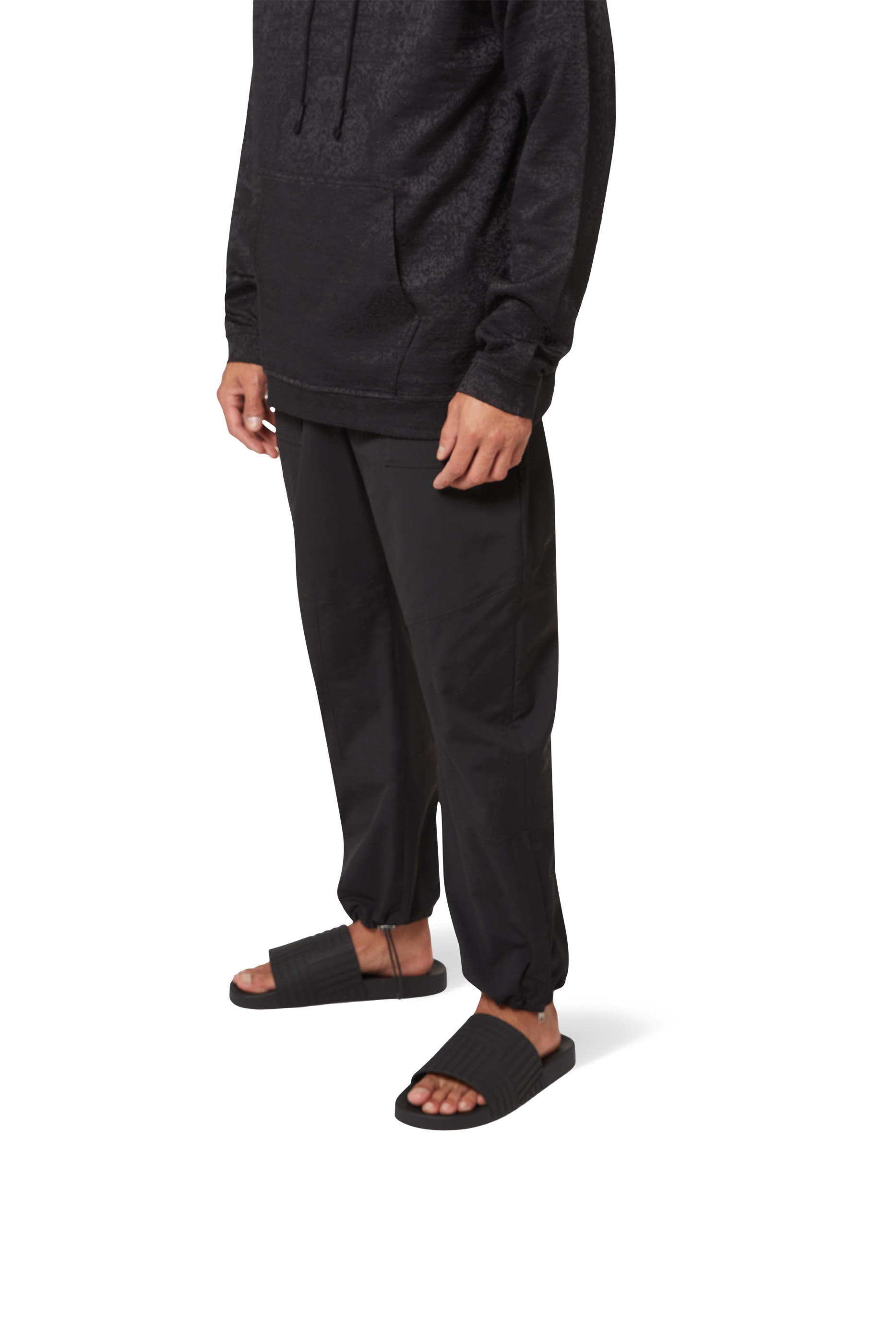 حذاء مفتوح مطاط