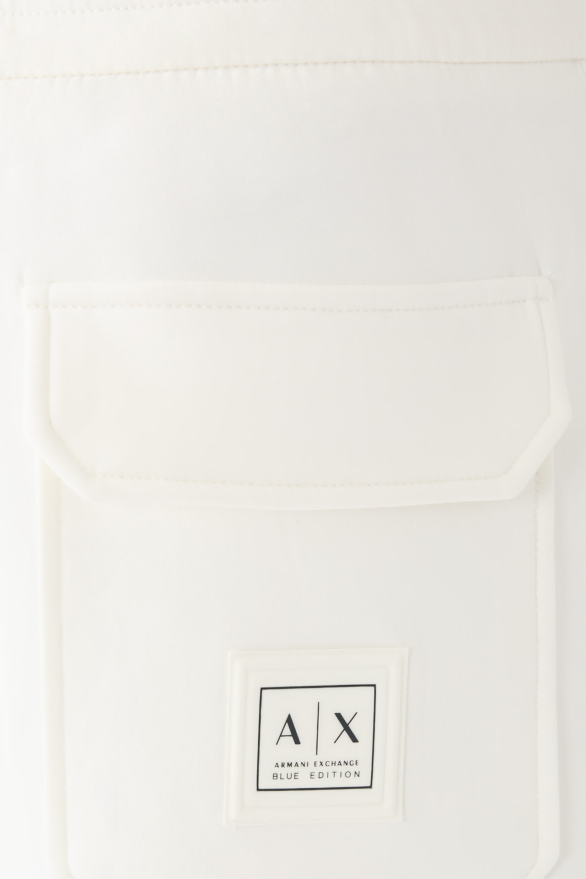 شورت برمودا إيسنشال تيسوتو