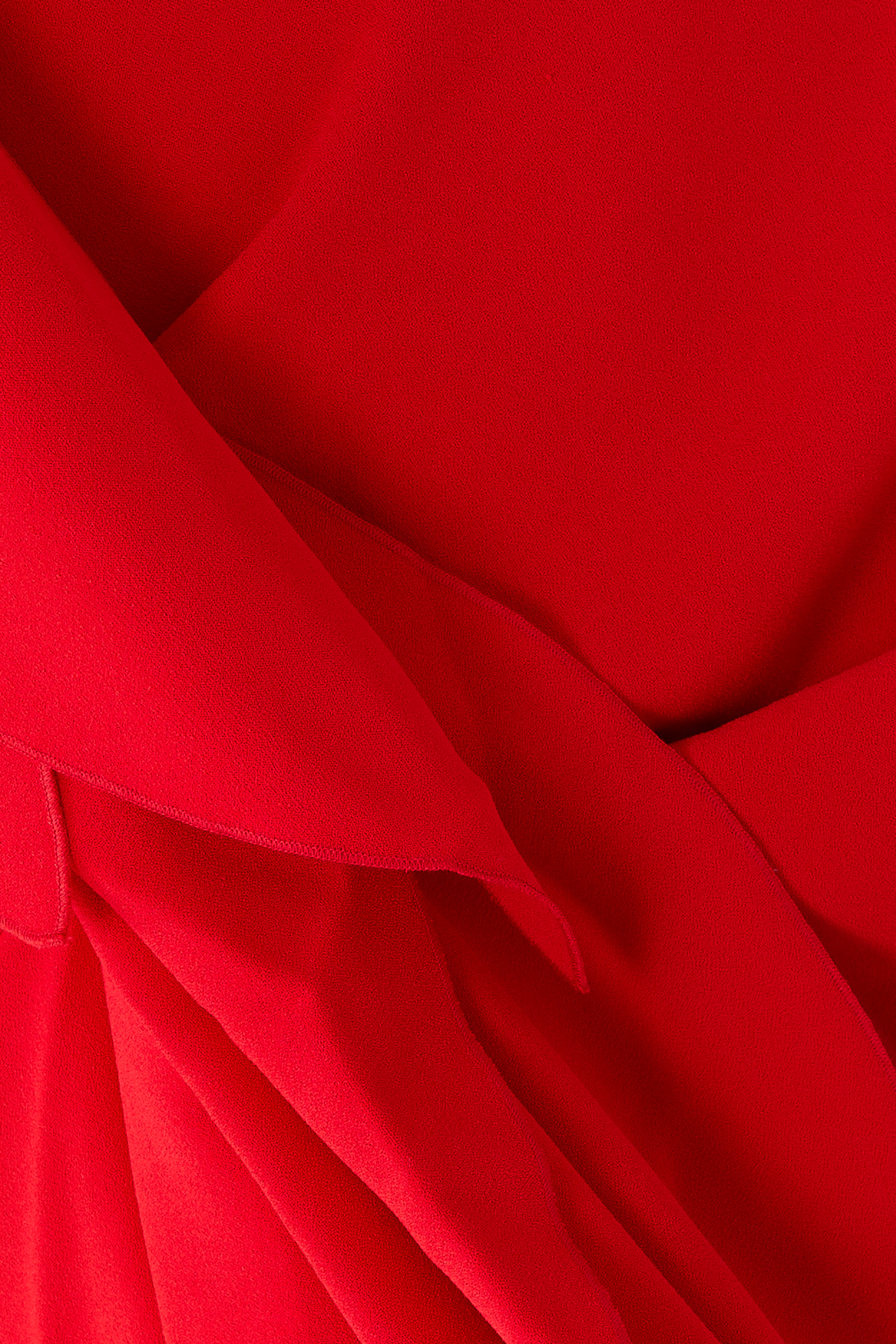 فستان نيلا طويل