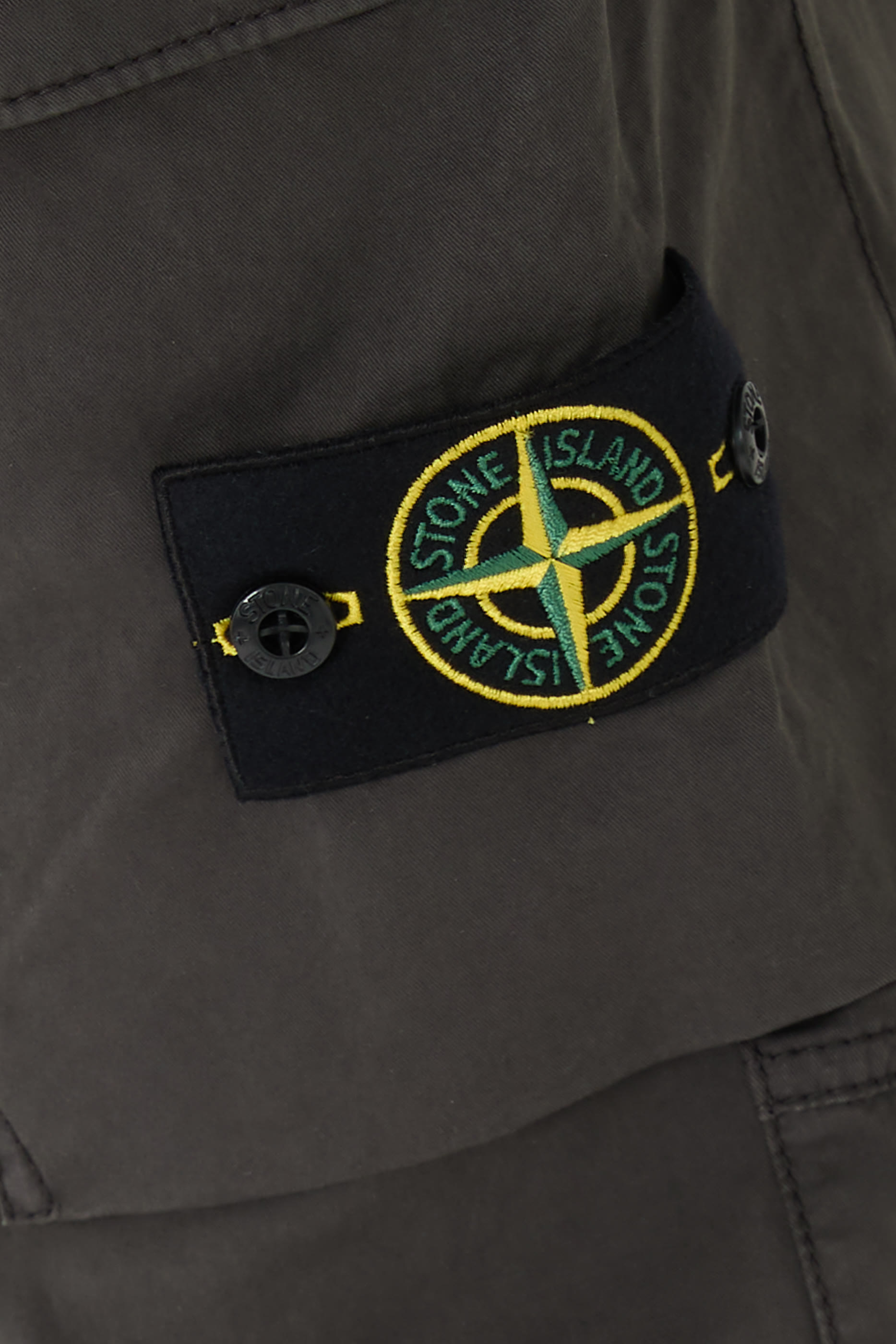 بنطال كارجو بقصة عادية ضيقة من الأسفل