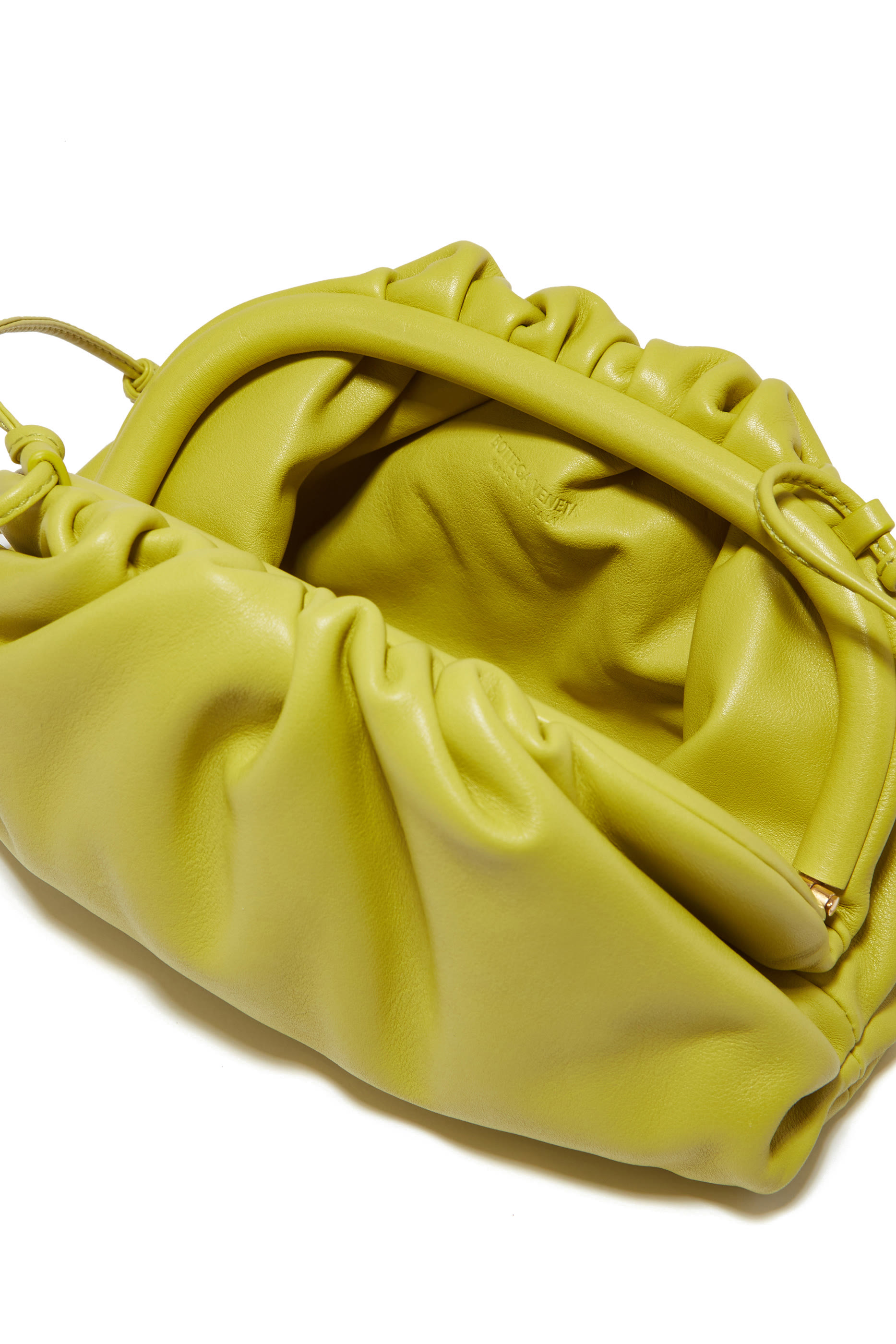 حقيبة ذا باوتش صغيرة