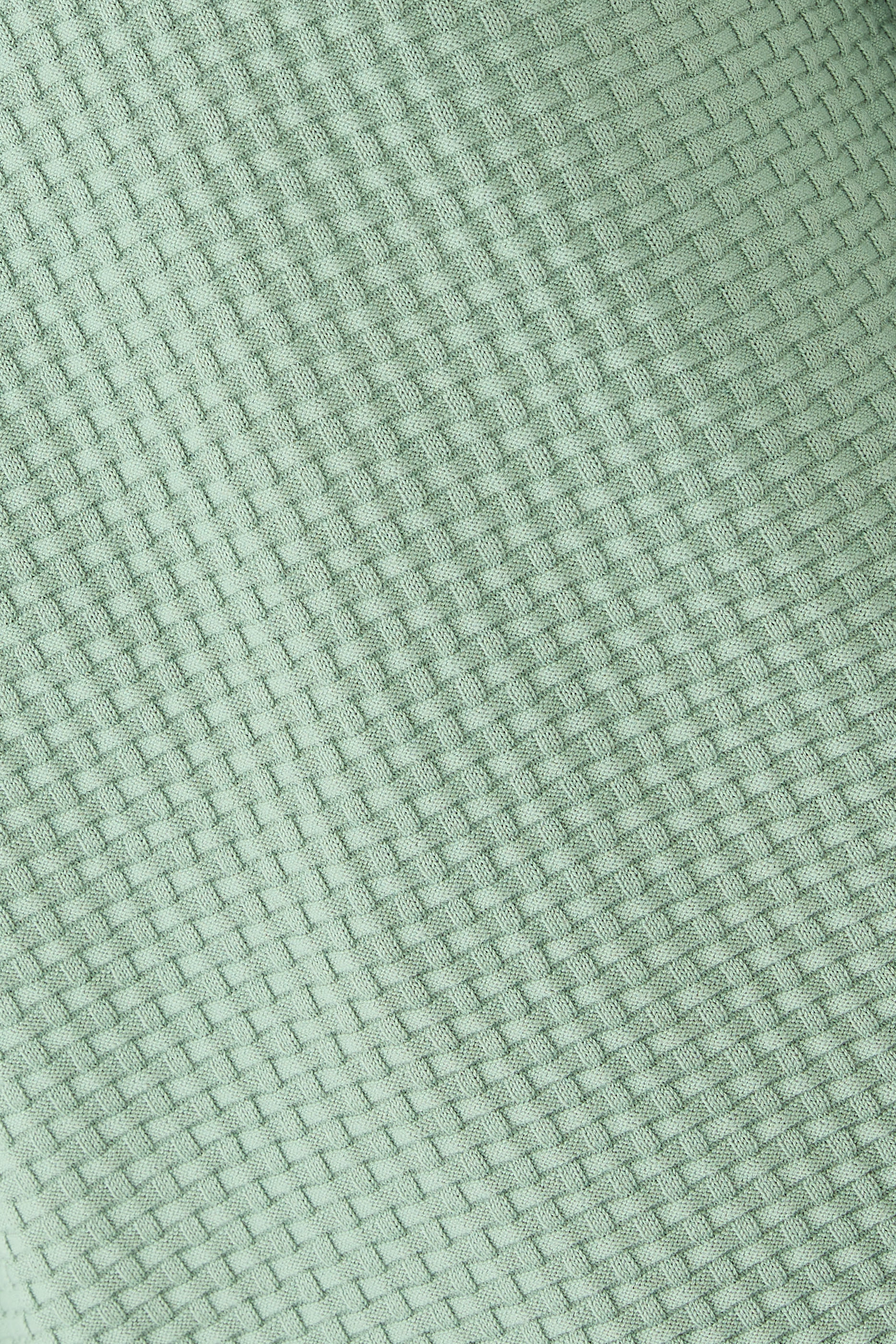 كنزة ايتش-إمبيرتو منسوجة