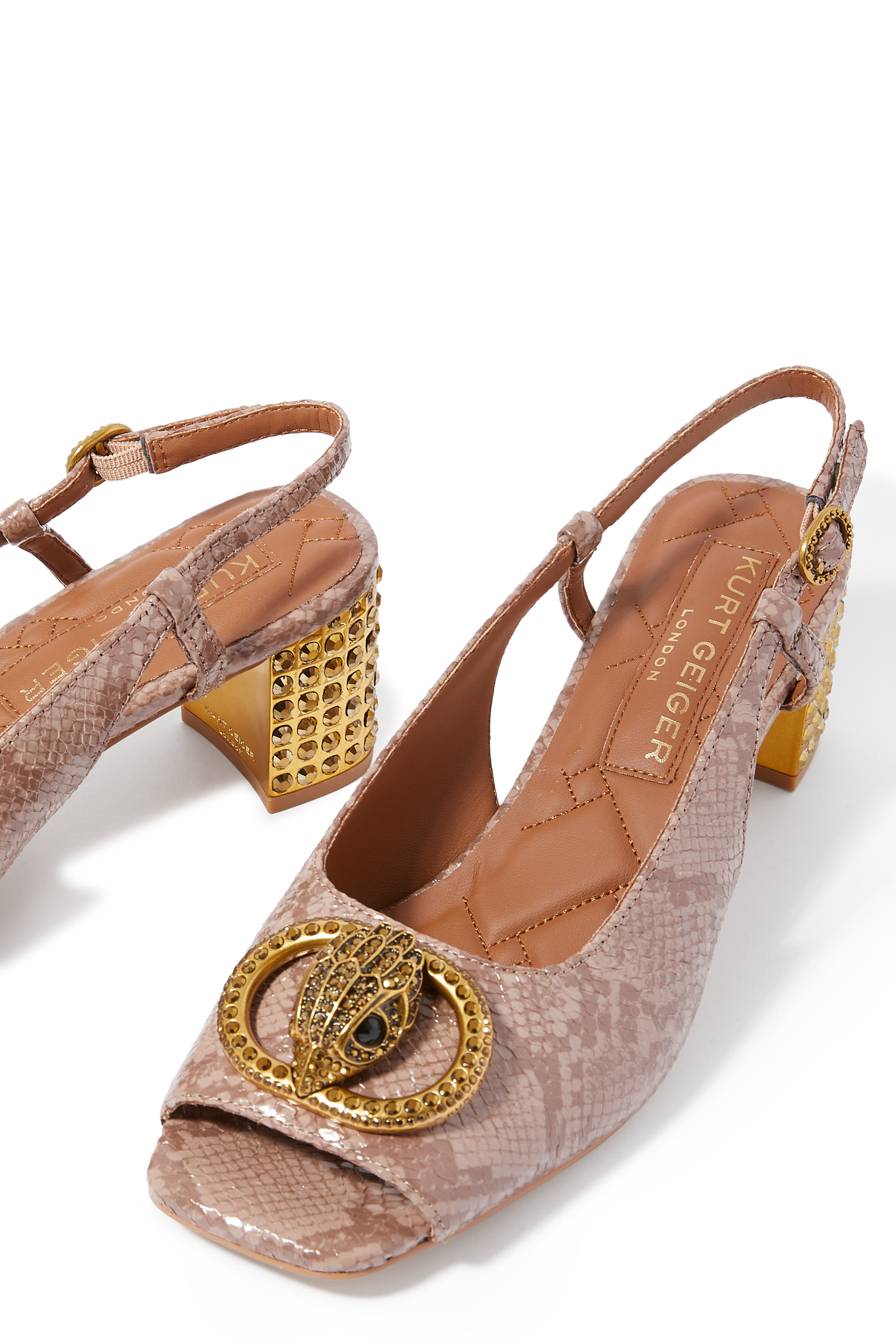 حذاء تشيليسا بكعب 60 ونعل عريض بسير خلفي