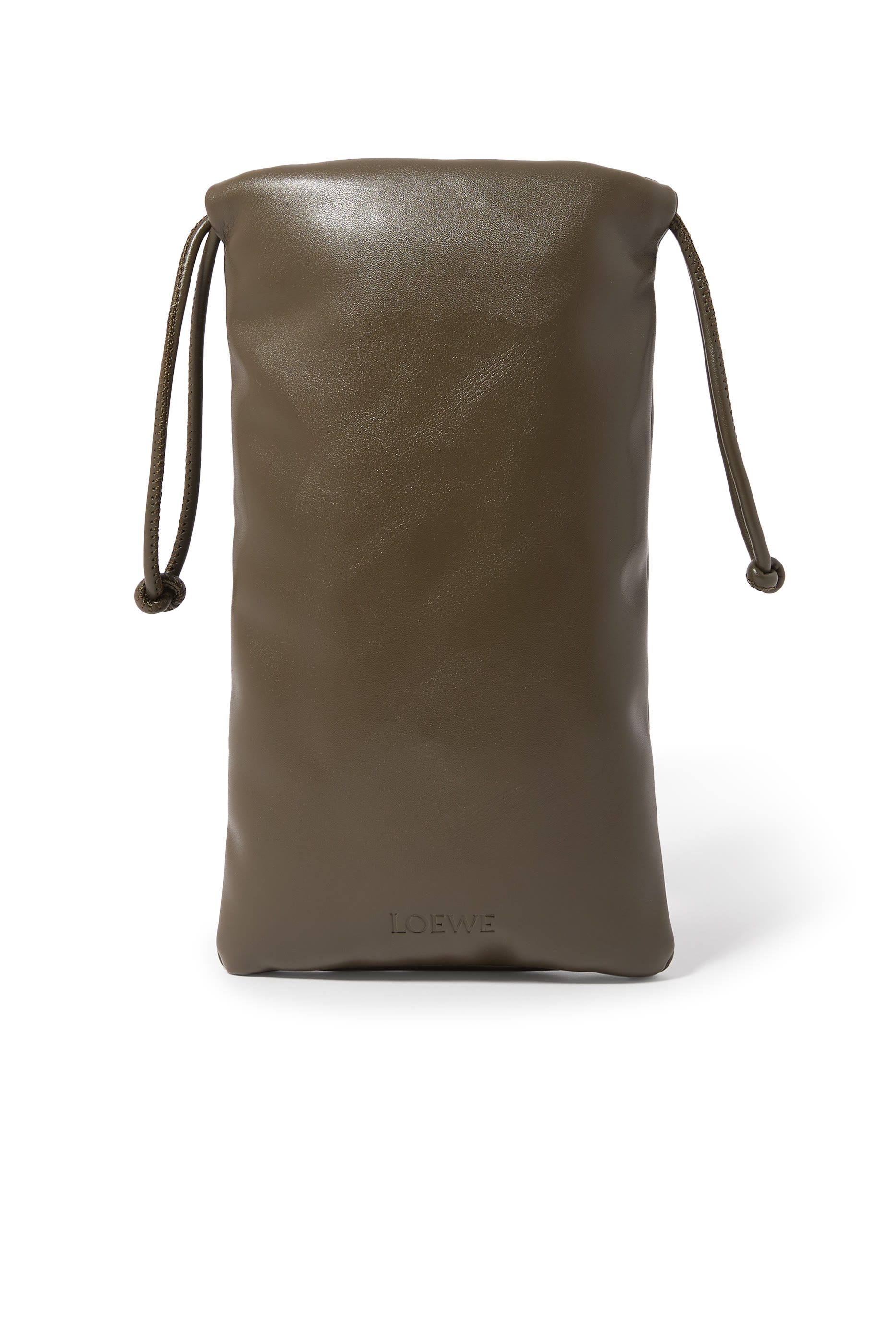 نظارة شمسية بتصميم عين القطة