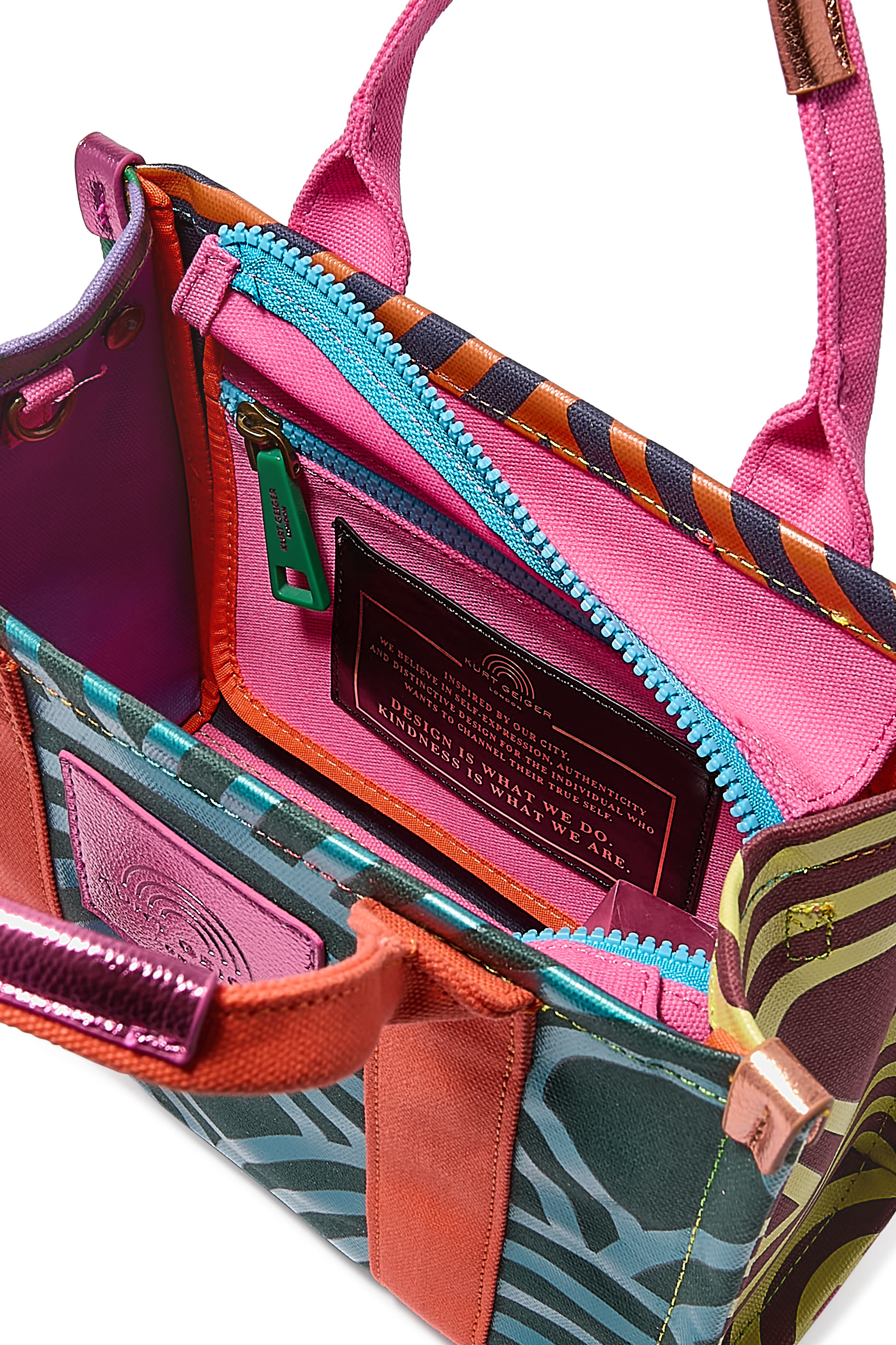 حقيبة يد ساوث بانك صغيرة