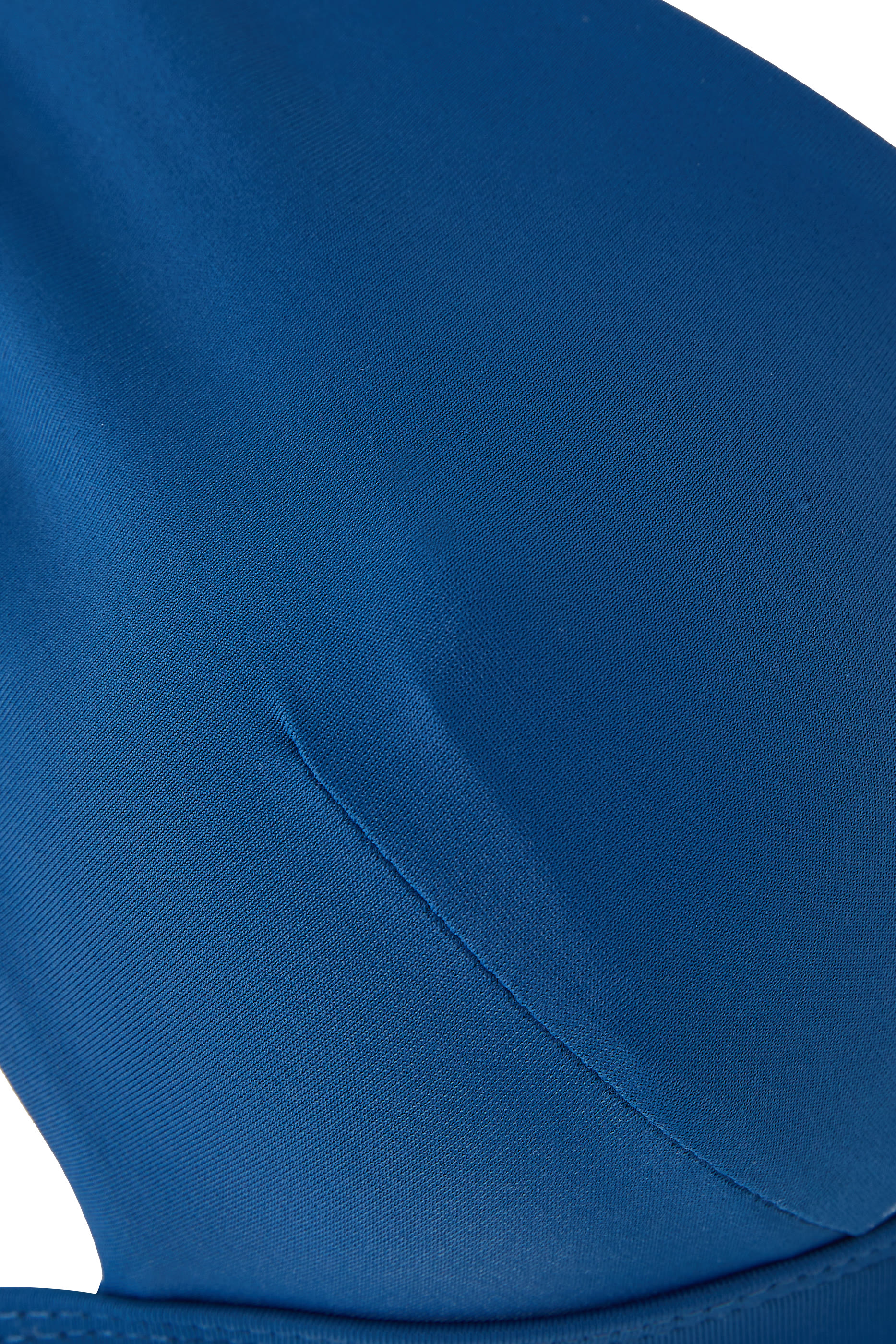 قطعة بيكيني علوية لورين بكتف واحد مكشوف