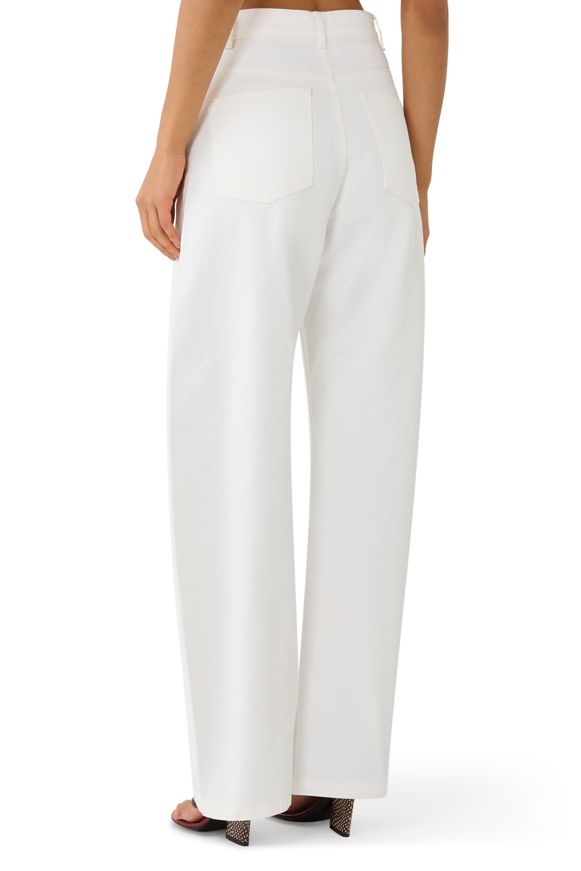 بنطال جينز نيلتون بقصة ساق واسعة