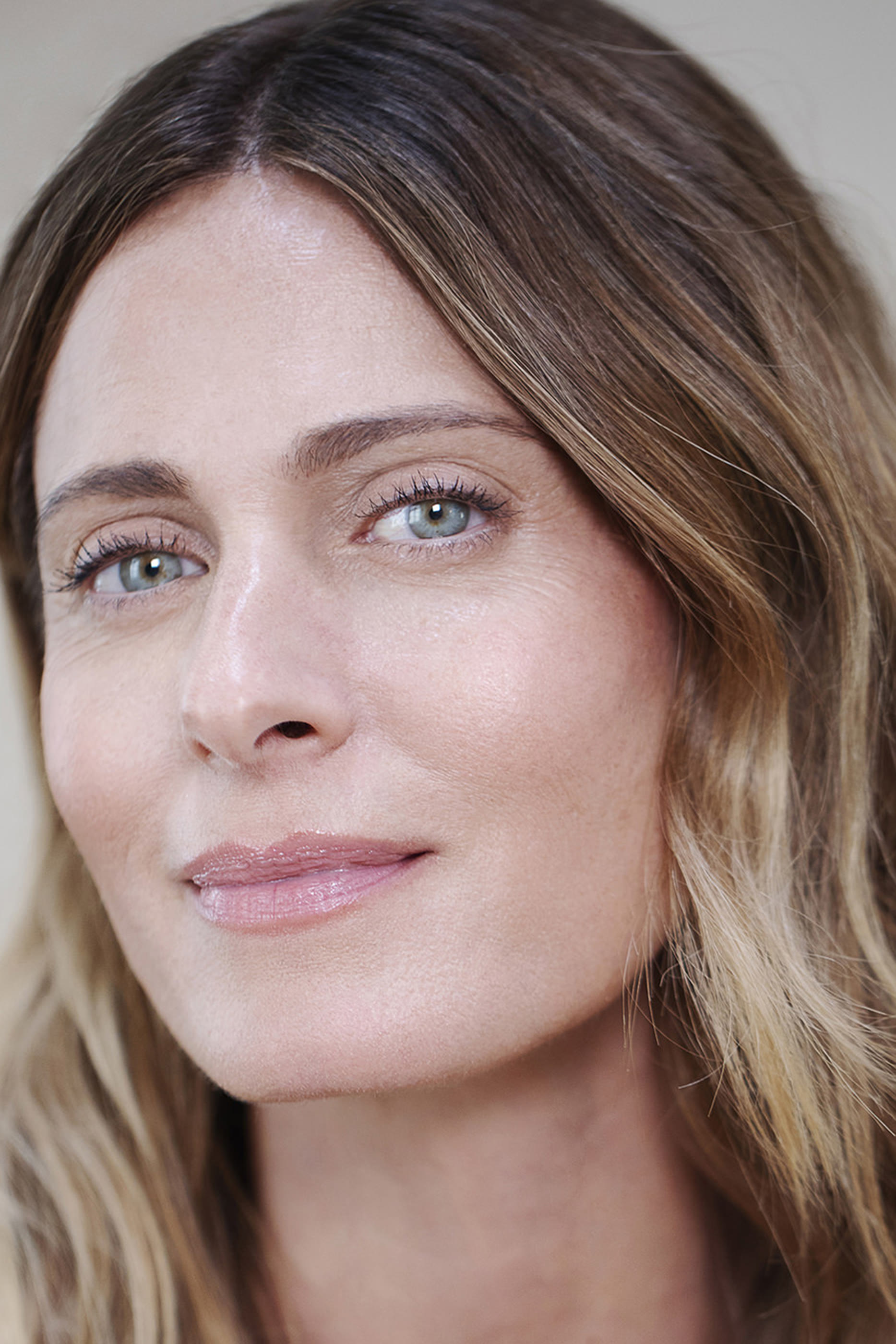 كريم أساس سيسليا لو تنت مقاوم لعلامات التقدم في السن