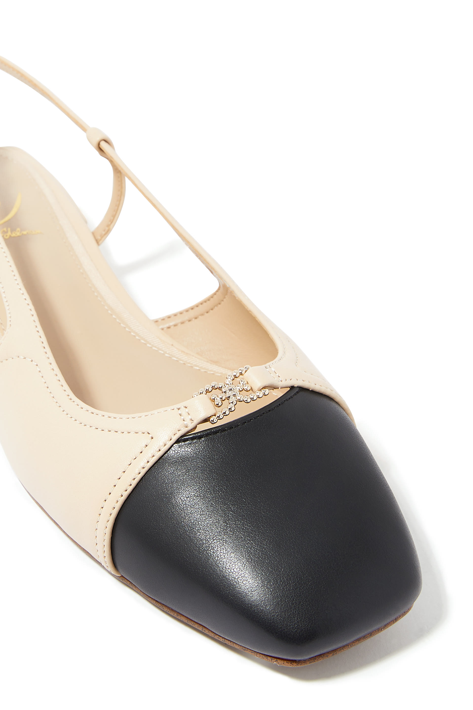 حذاء بالرينا بكعب مسطح وسير خلفي