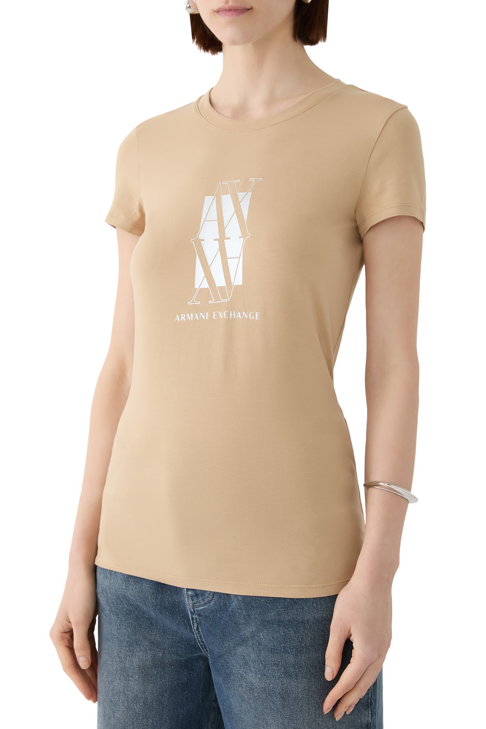 تيشيرت بشعار الماركة جيرسيه