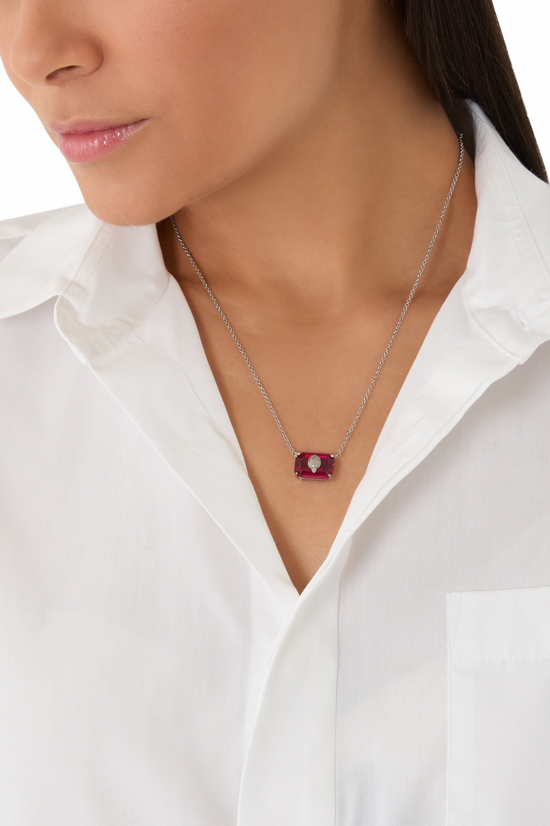 قلادة مرصعة بكريستال والتورمالين شبه الثمين، نحاس