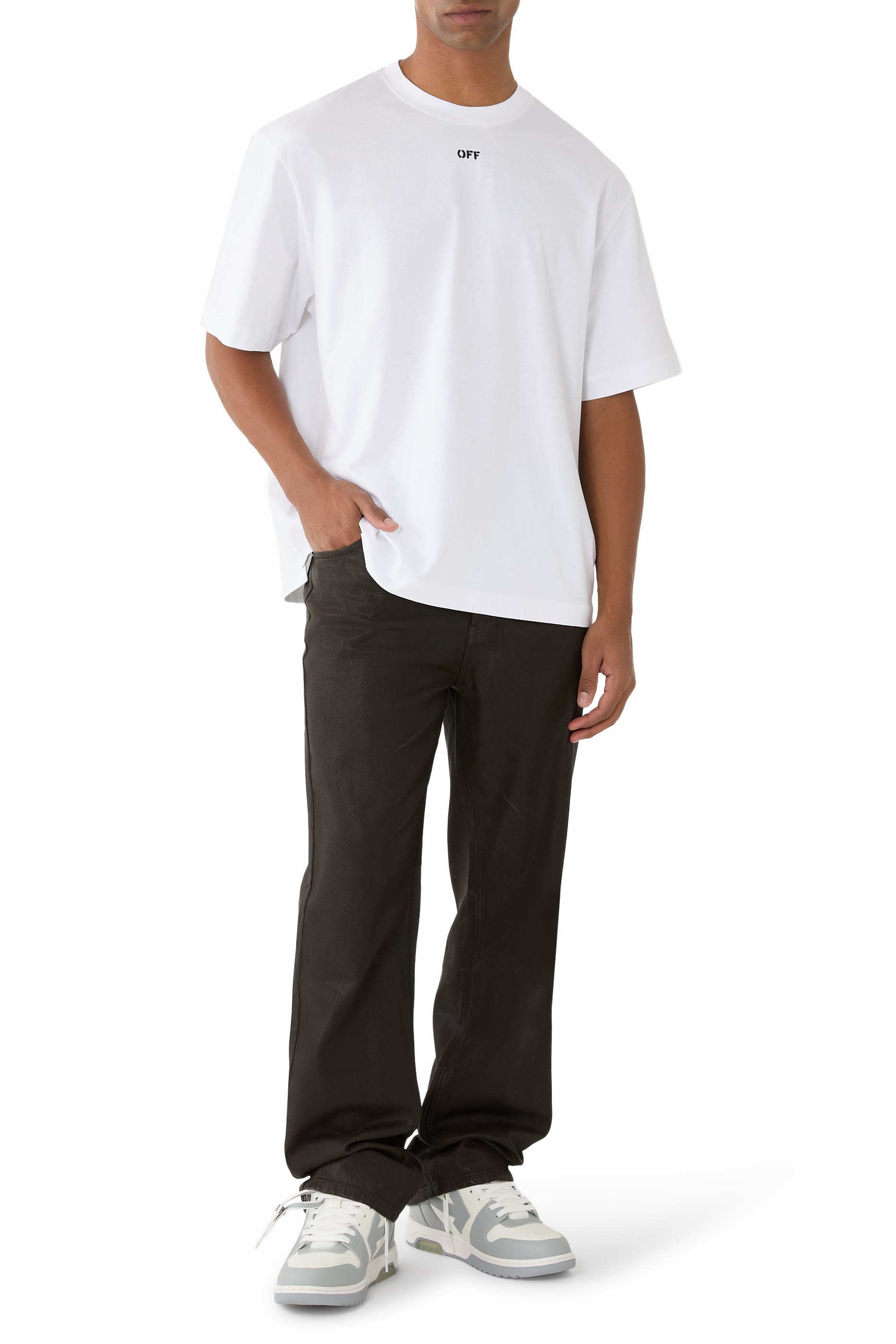 تيشيرت سكيت بشعار الأسهم بتصميم سلاسل 