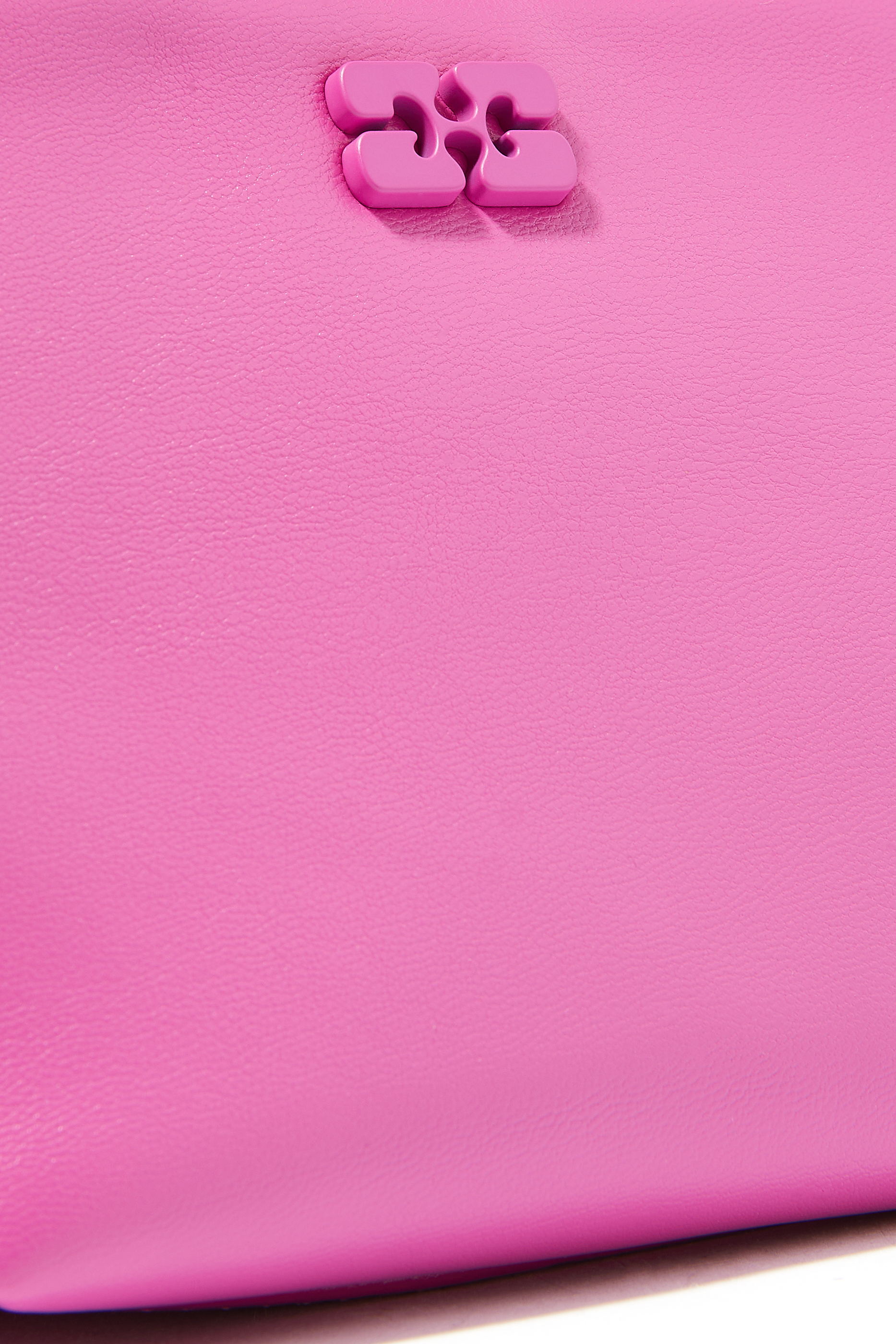 حقيبة يد بو ناعمة صغيرة بيد مجدولة