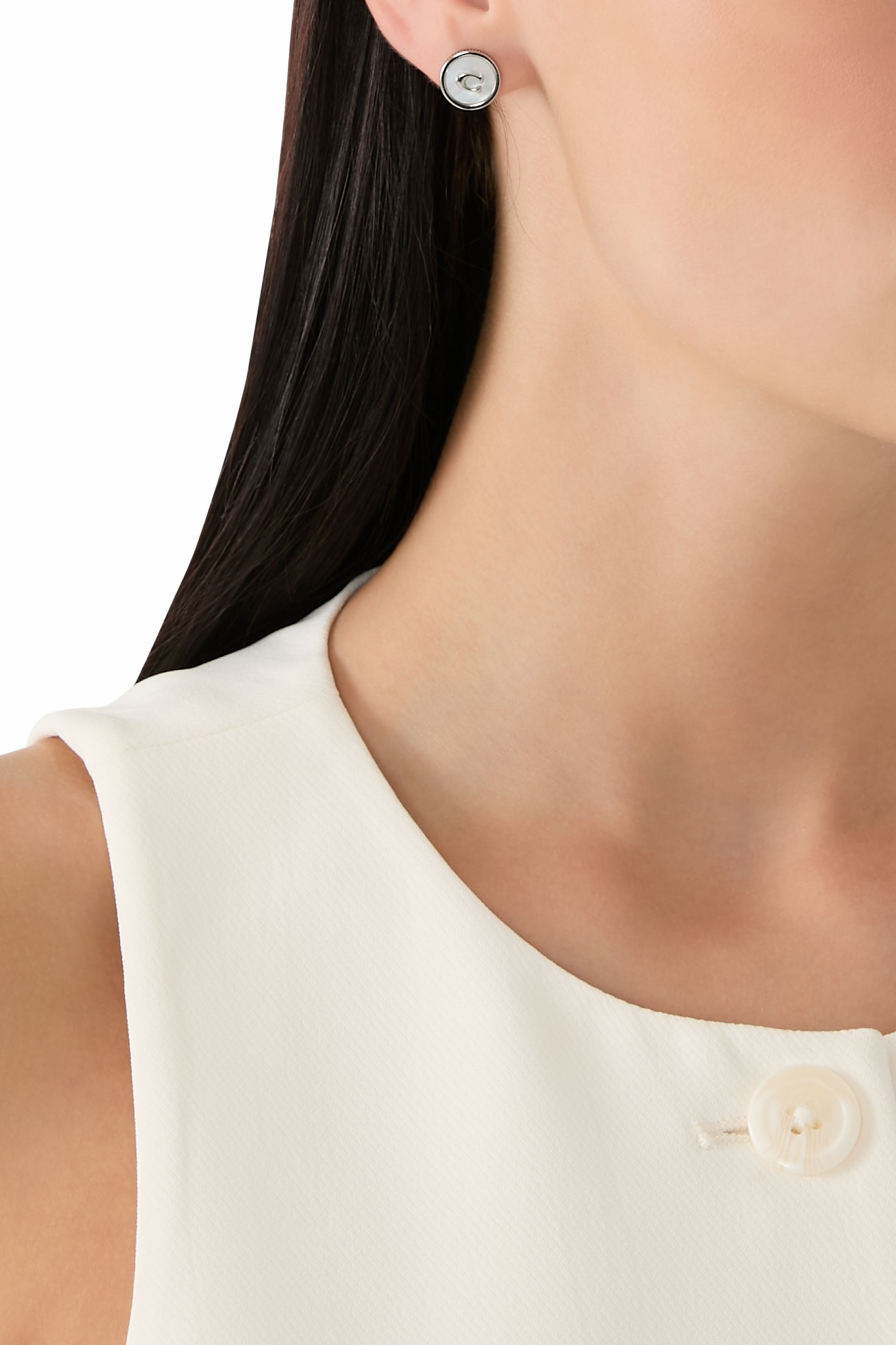 أقراط بتصميم دائري بشعار الماركة عرق لؤلؤ